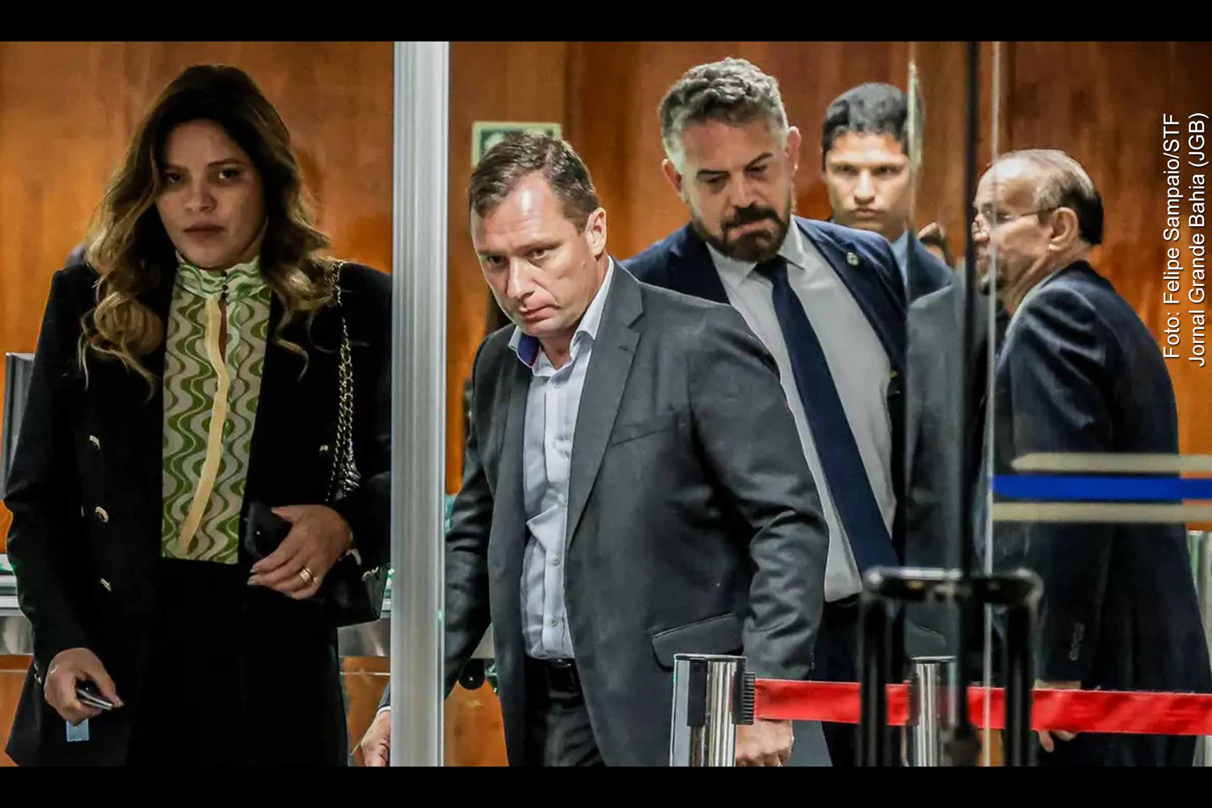 STF mantém acordo de delação de Mauro Cid em inquérito sobre tentativa de Golpe de Estado