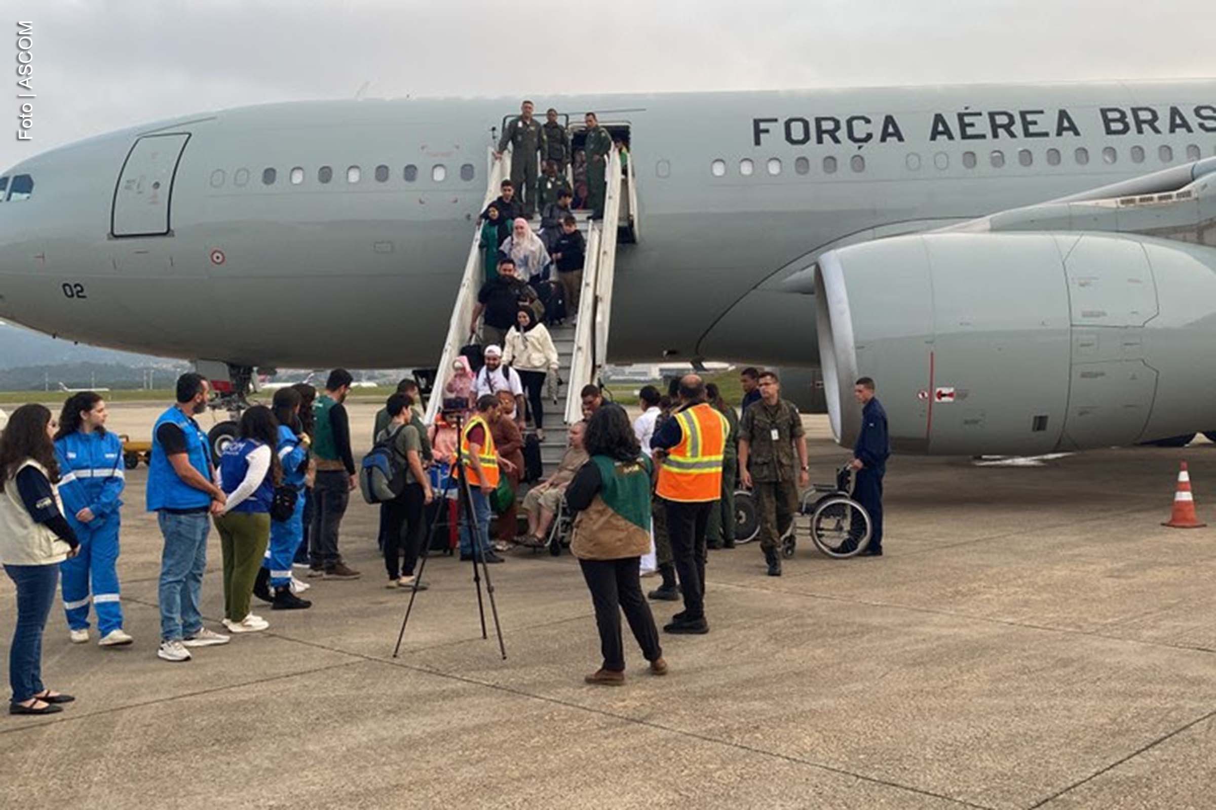 Desde o início, mais de 2.500 pessoas foram retiradas de áreas de conflito no Oriente Médio. A iniciativa é a maior operação de repatriação da história do país.