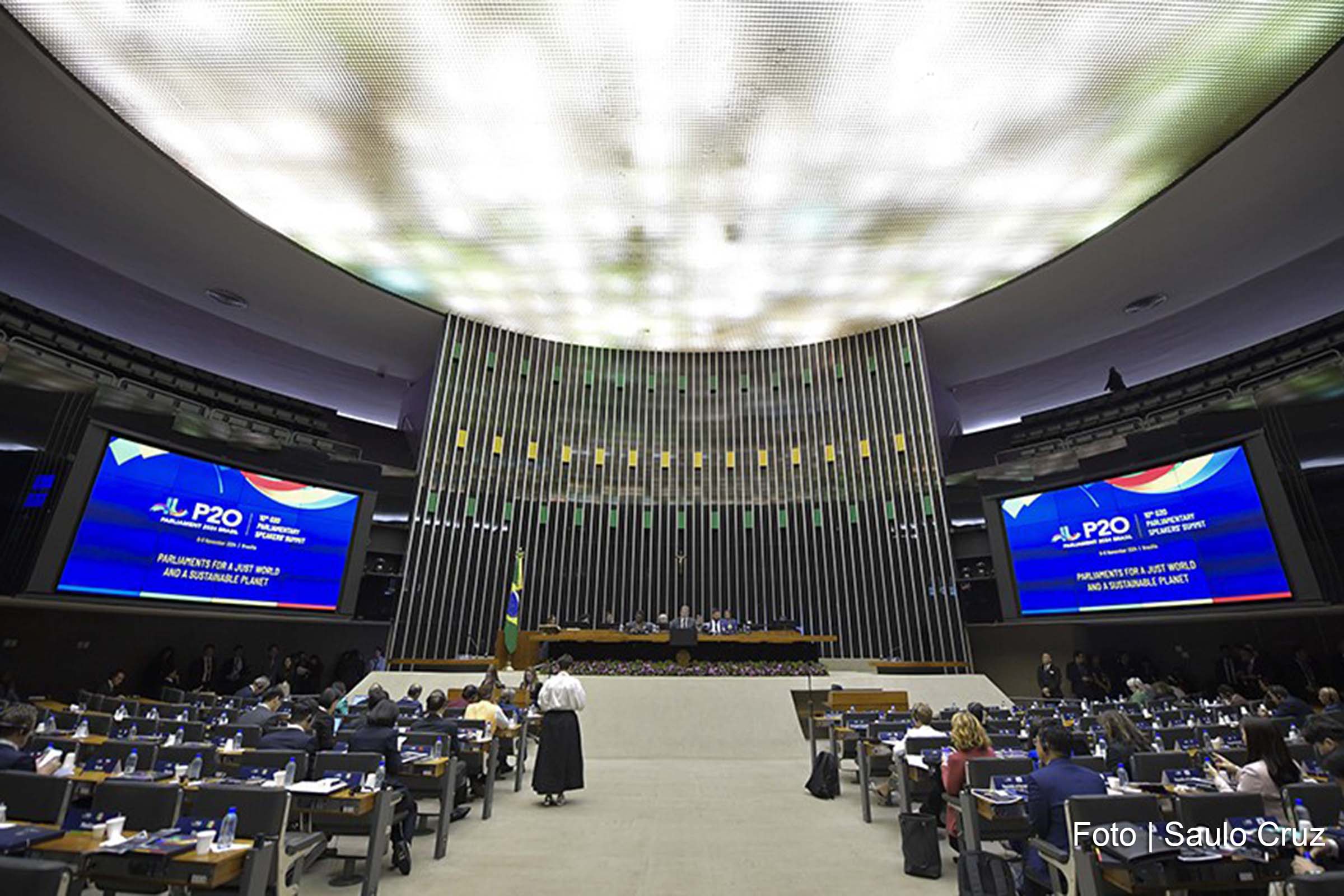 Representantes de parlamentos do G20 destacam a importância de ações coordenadas para alcançar as metas da Agenda 2030 da ONU.