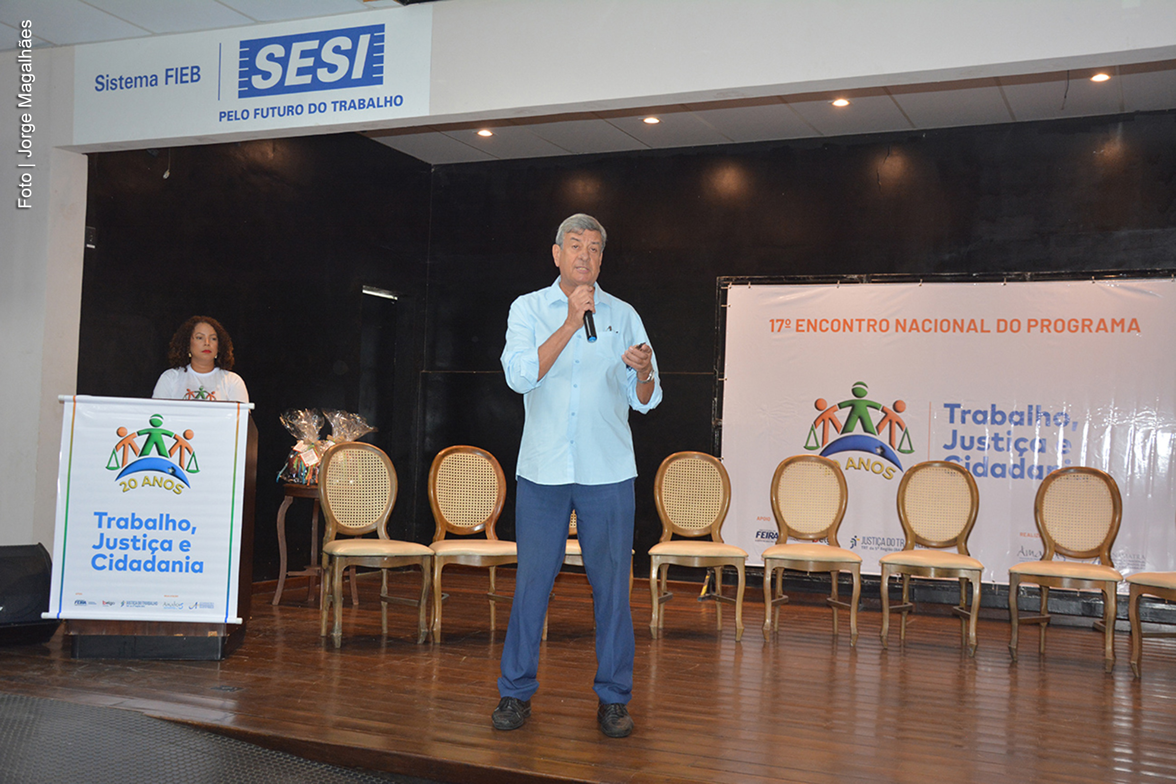 Feira de Santana: Prefeito Colbert Martins participa de cerimônia de conclusão do programa Trabalho, Justiça e Cidadania