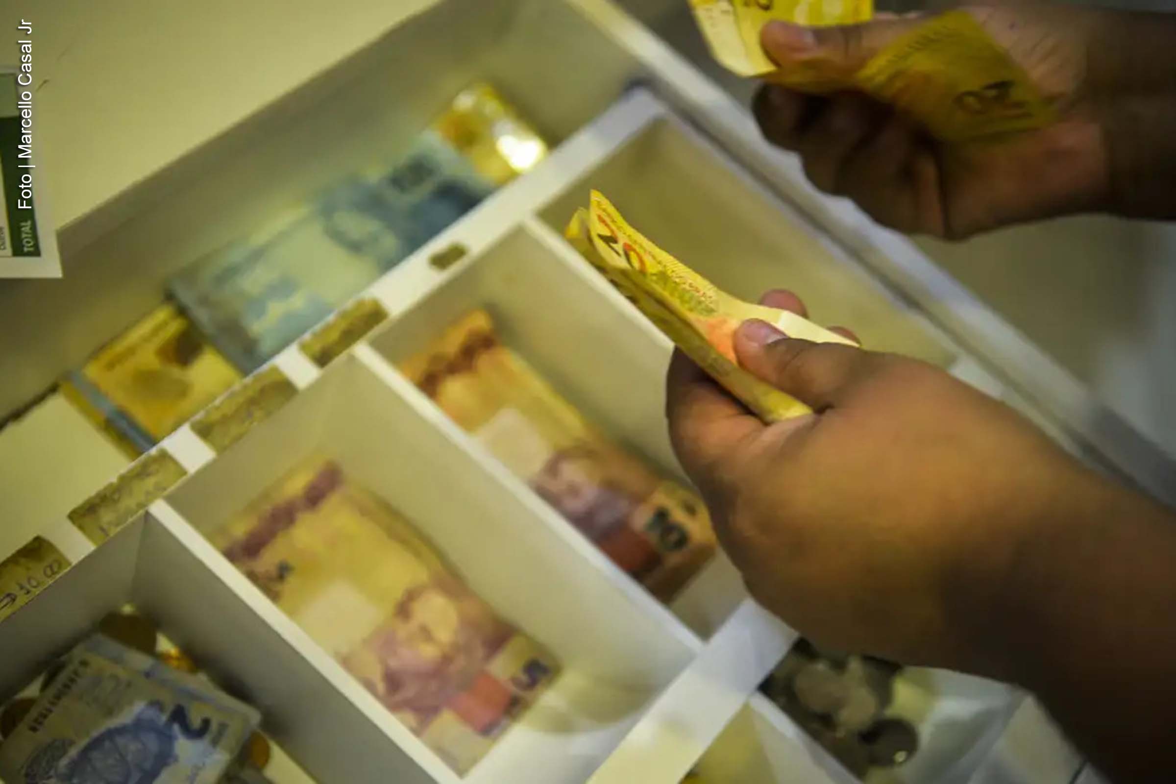 AGU aponta dificuldades para impedir uso de programas sociais em apostas eletrônicas