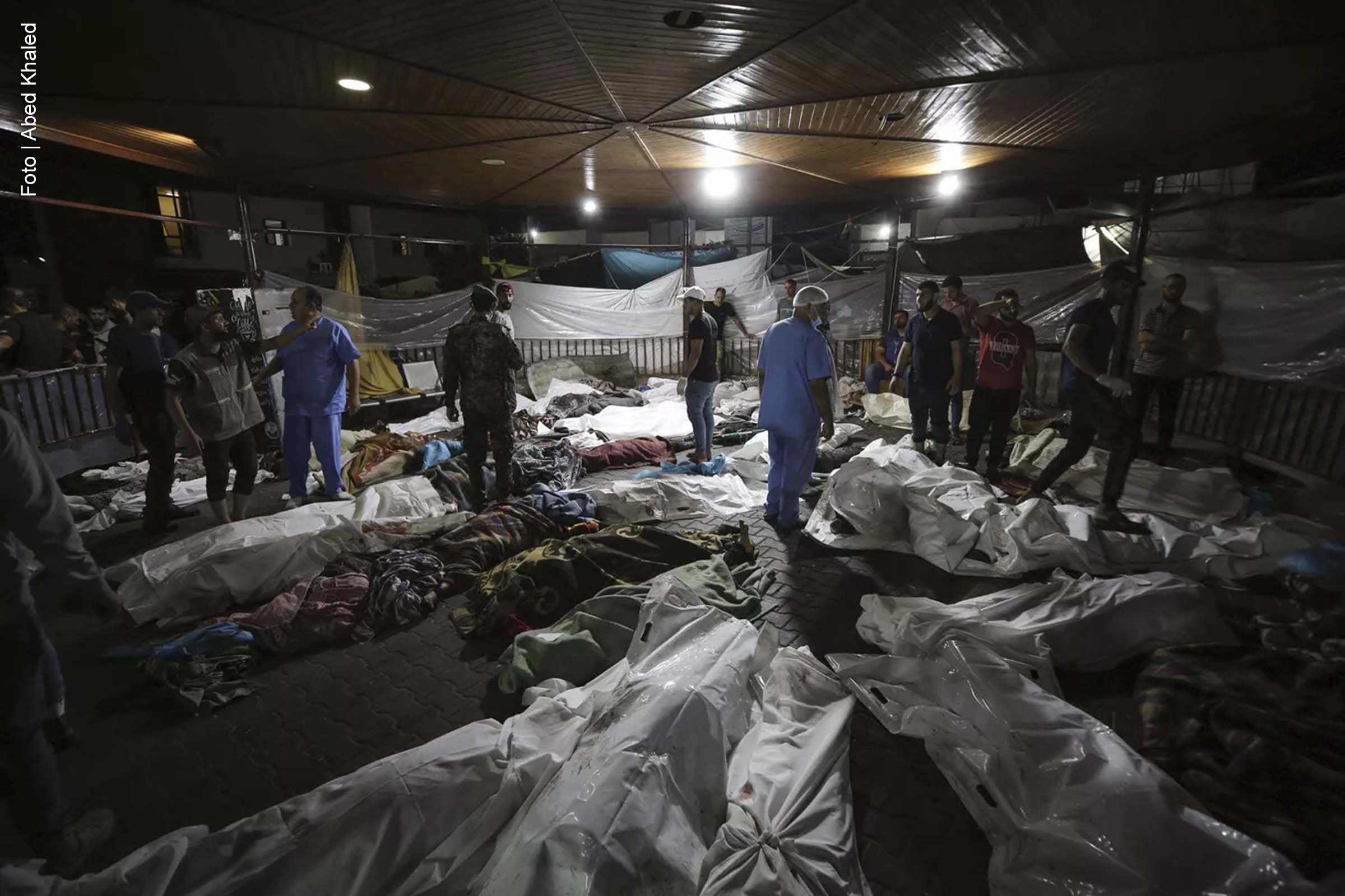 O Ministério da Saúde da Faixa de Gaza informou neste sábado (14) que, desde o início do conflito com Israel, em outubro de 2023, quase 45 mil palestinos perderam a vida devido aos ataques israelenses. Além disso, mais de 106 mil pessoas ficaram feridas desde o início da ofensiva. Nos últimos dias, pelo menos 55 pessoas foram mortas em ataques aéreos e terrestres israelenses.