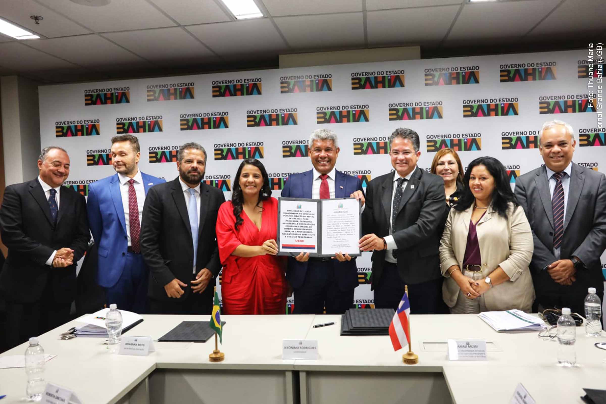 Governador Jerônimo Rodrigues recebe reitores para discutir investimentos, reajustes e fortalecimento das universidades estaduais da Bahia.
