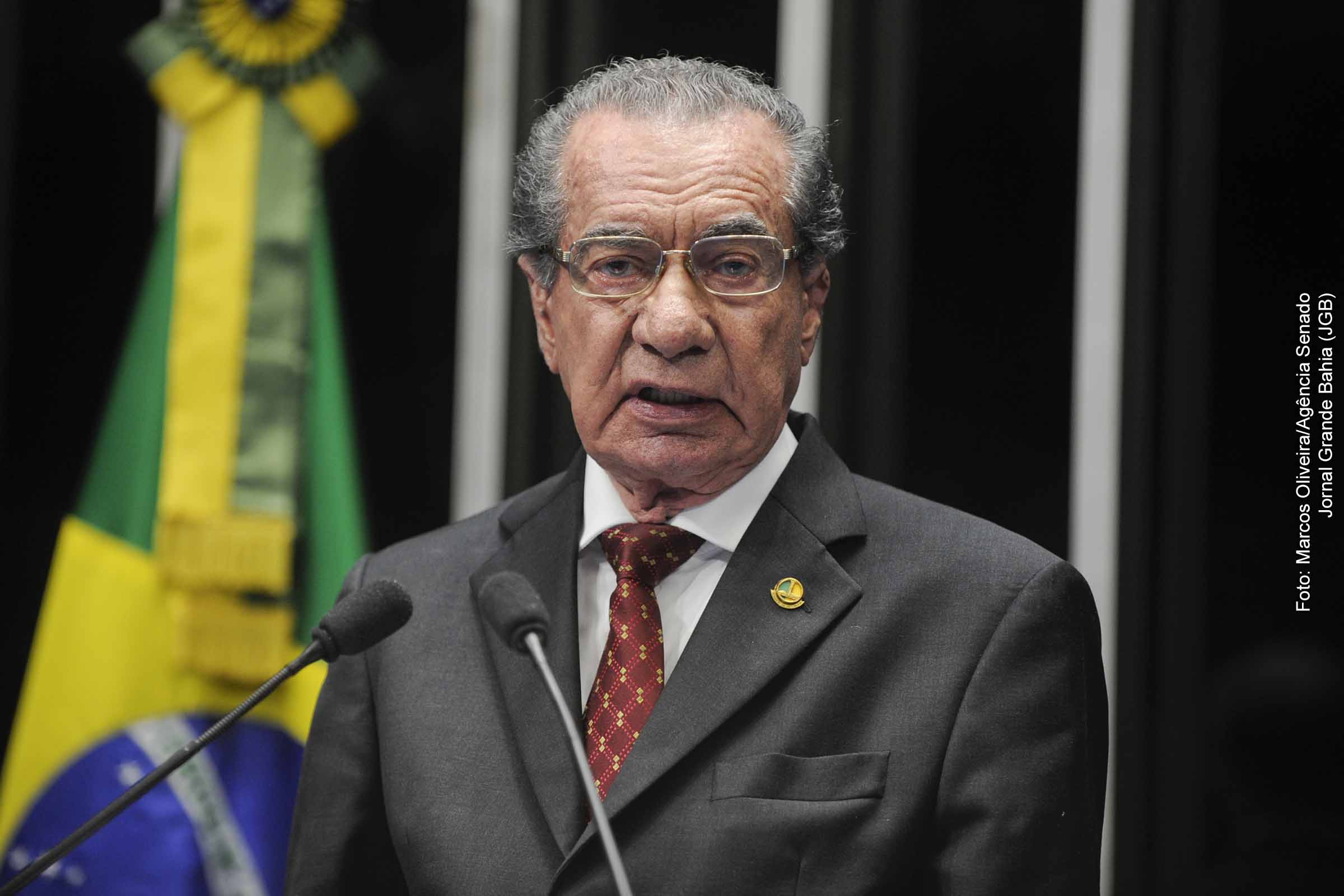 Feira de Santana: João Durval Carneiro será homenageado com a Medalha Princesa do Sertão