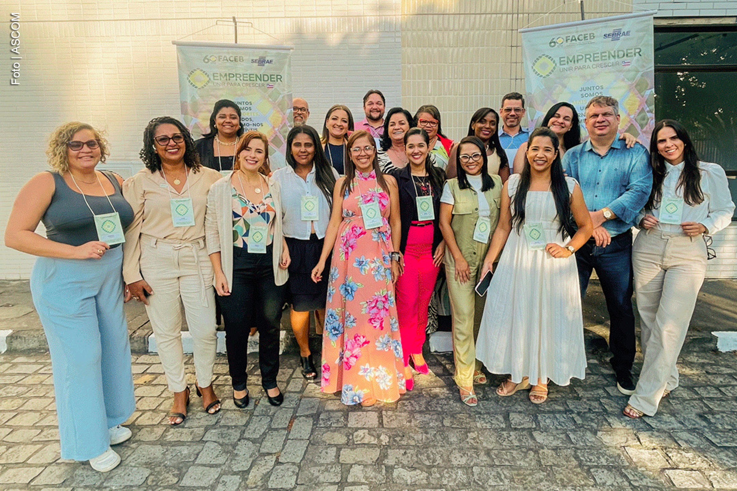 A Federação das Associações Comerciais e Empresariais da Bahia (Faceb) promoveu mais uma etapa de capacitação para consultores do projeto Empreender, em Feira de Santana. O evento, realizado em parceria com o Sebrae e associações comerciais, contou com três dias de atividades voltadas ao fortalecimento das micro e pequenas empresas.