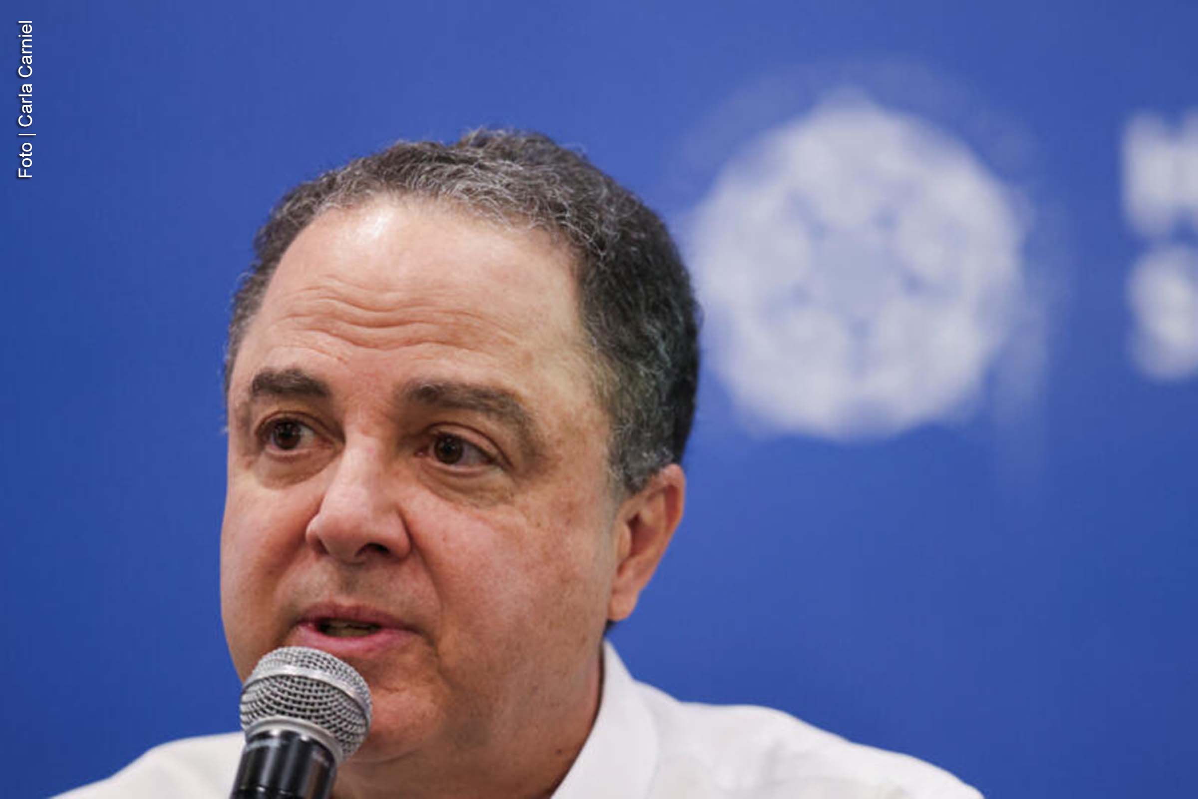 A equipe médica do presidente Luiz Inácio Lula da Silva informou nesta quinta-feira (12) que o procedimento realizado no Hospital Sírio-Libanês para prevenir novos sangramentos cerebrais foi bem-sucedido. A intervenção ocorreu após a drenagem de um hematoma na cabeça, realizada dias antes, e não alterou a previsão de alta para o início da próxima semana.