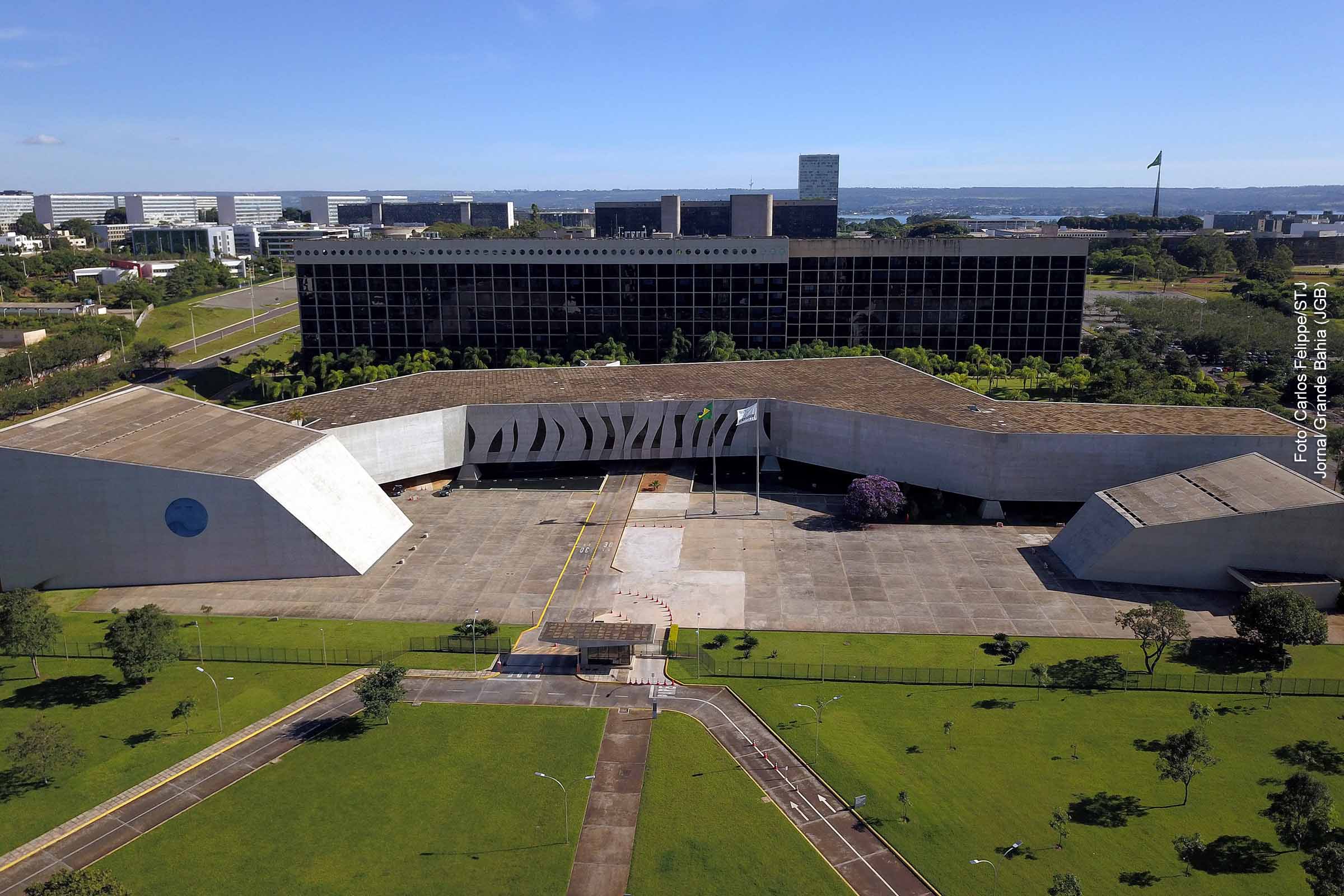 Investigação de venda de sentenças no STJ envolve agropecuária e resulta em medidas judiciais e afastamentos