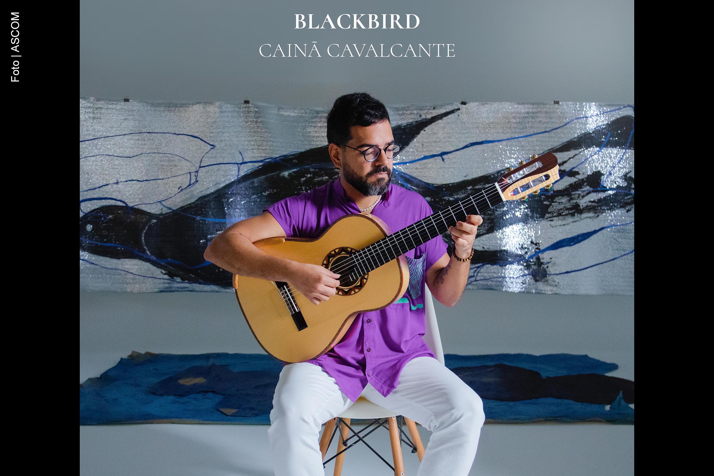 O violonista, compositor e produtor Cainã Cavalcante lança nesta quinta-feira, 16 de janeiro, sua versão para o clássico “Blackbird”, de Lennon & McCartney. A música é a primeira prévia do álbum "Coração de Melodia", que será lançado em 21 de fevereiro pela gravadora Biscoito Fino.