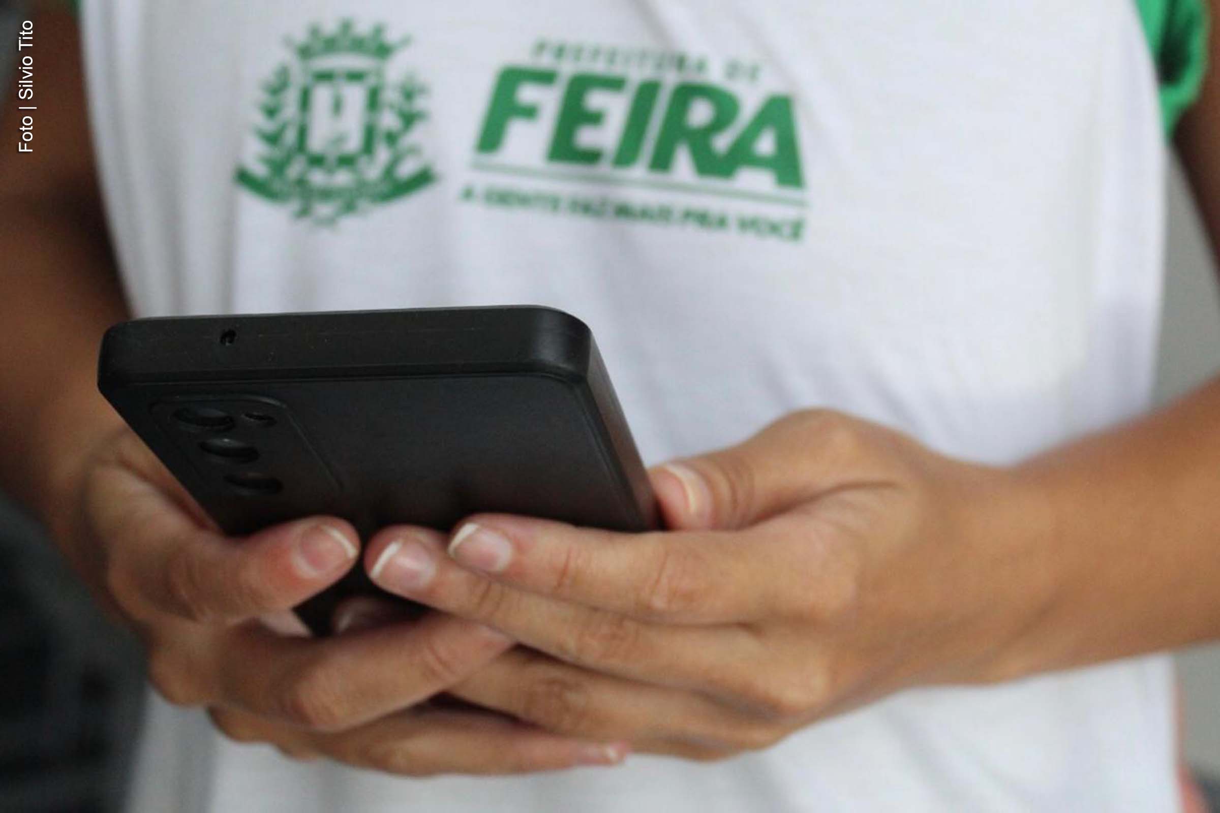 SEDUC implementa restrição ao uso de celulares em escolas municipais de Feira de Santana