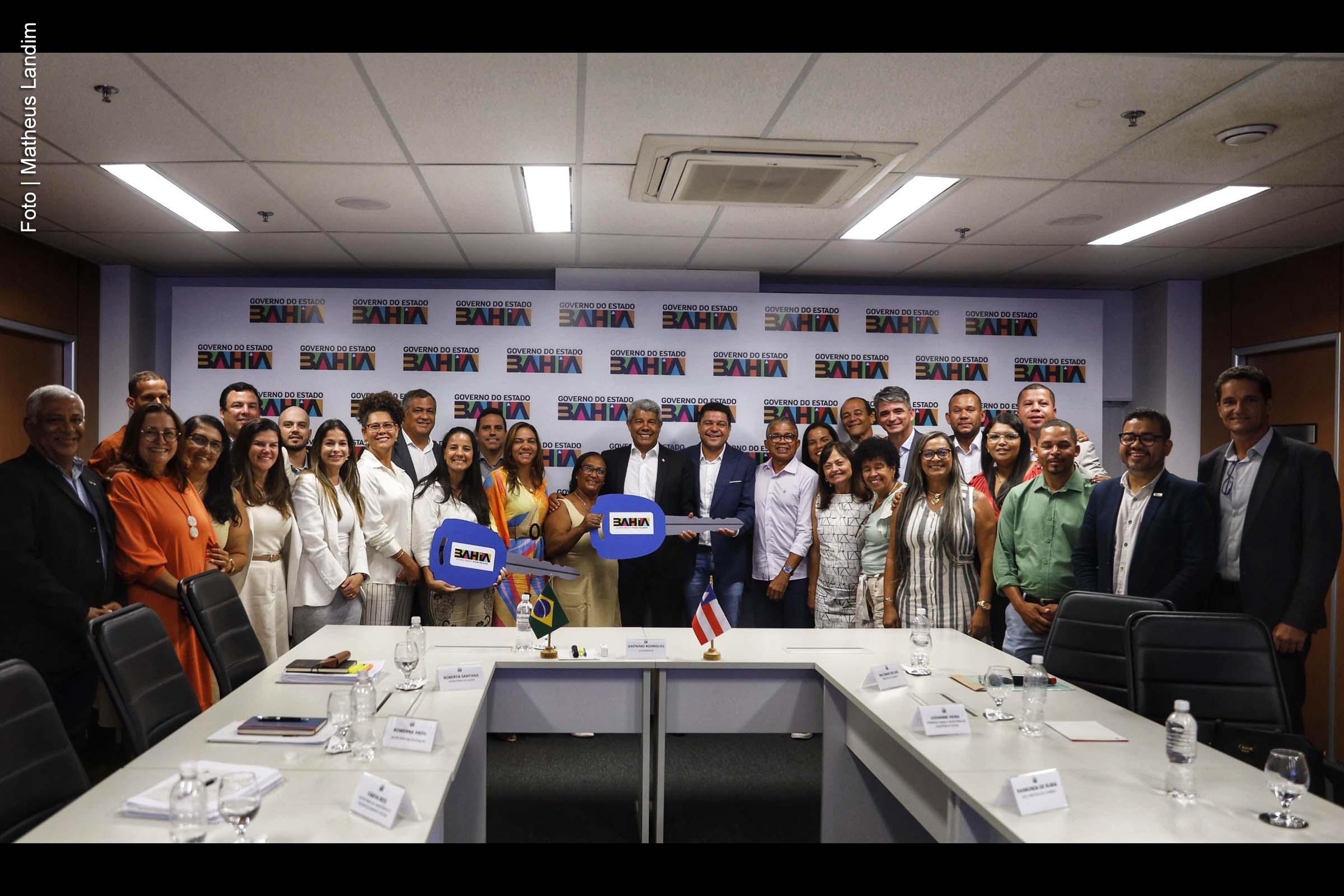 Governo da Bahia destina R$ 545 mil para equipamentos de Saúde em Tanhaçu