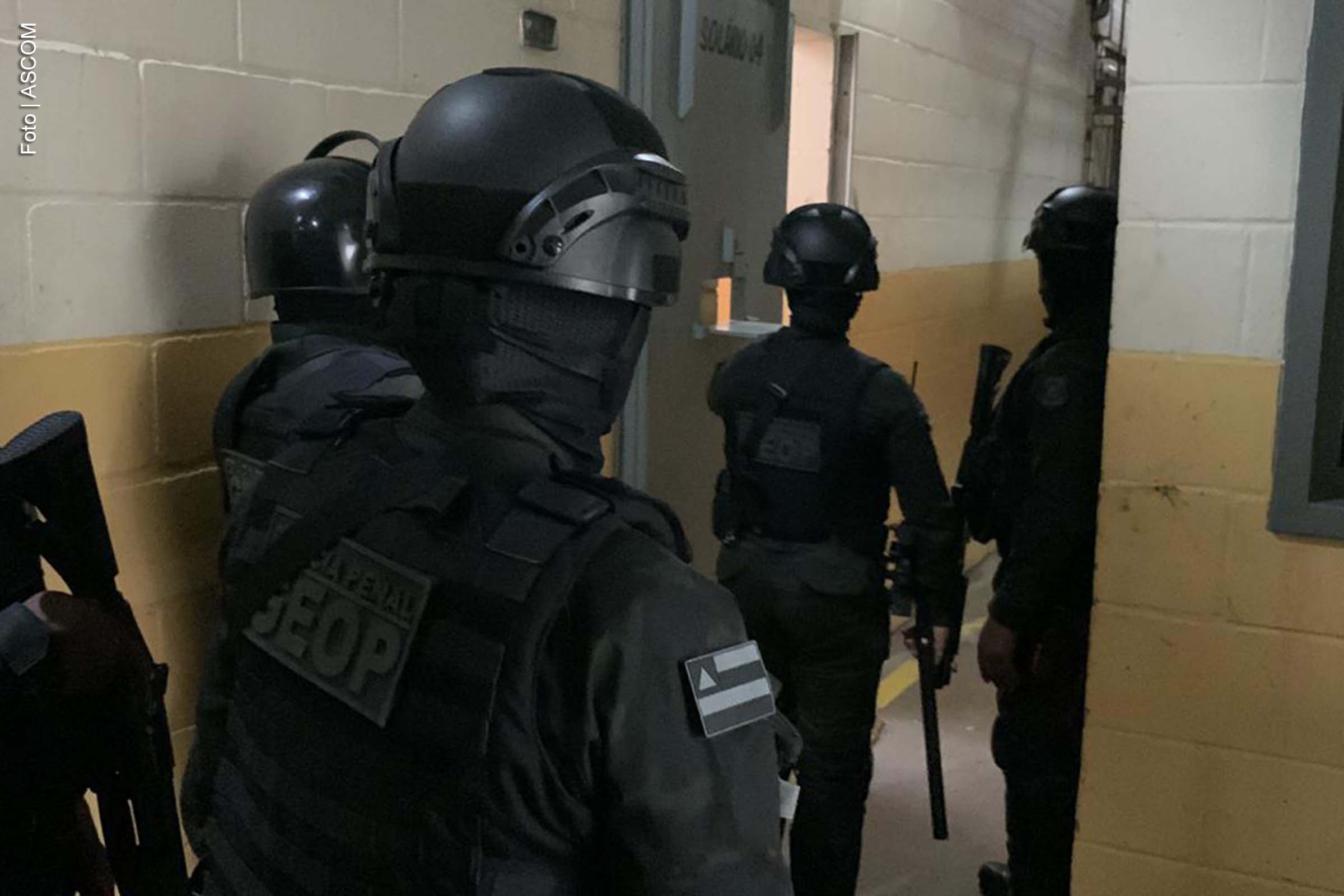 Em 2024, o Ministério Público da Bahia (MPBA) deflagrou 75 operações de combate ao crime organizado, impactando em mais de R$ 2 bilhões em bloqueios de bens pertencentes a facções criminosas. O aumento nas operações reflete uma estratégia robusta, com foco na asfixia patrimonial das organizações, além de ações coordenadas contra grupos de extermínio, milícias e no sistema prisional. O MPBA intensificou suas ações, registrando uma escalada significativa nos últimos três anos.