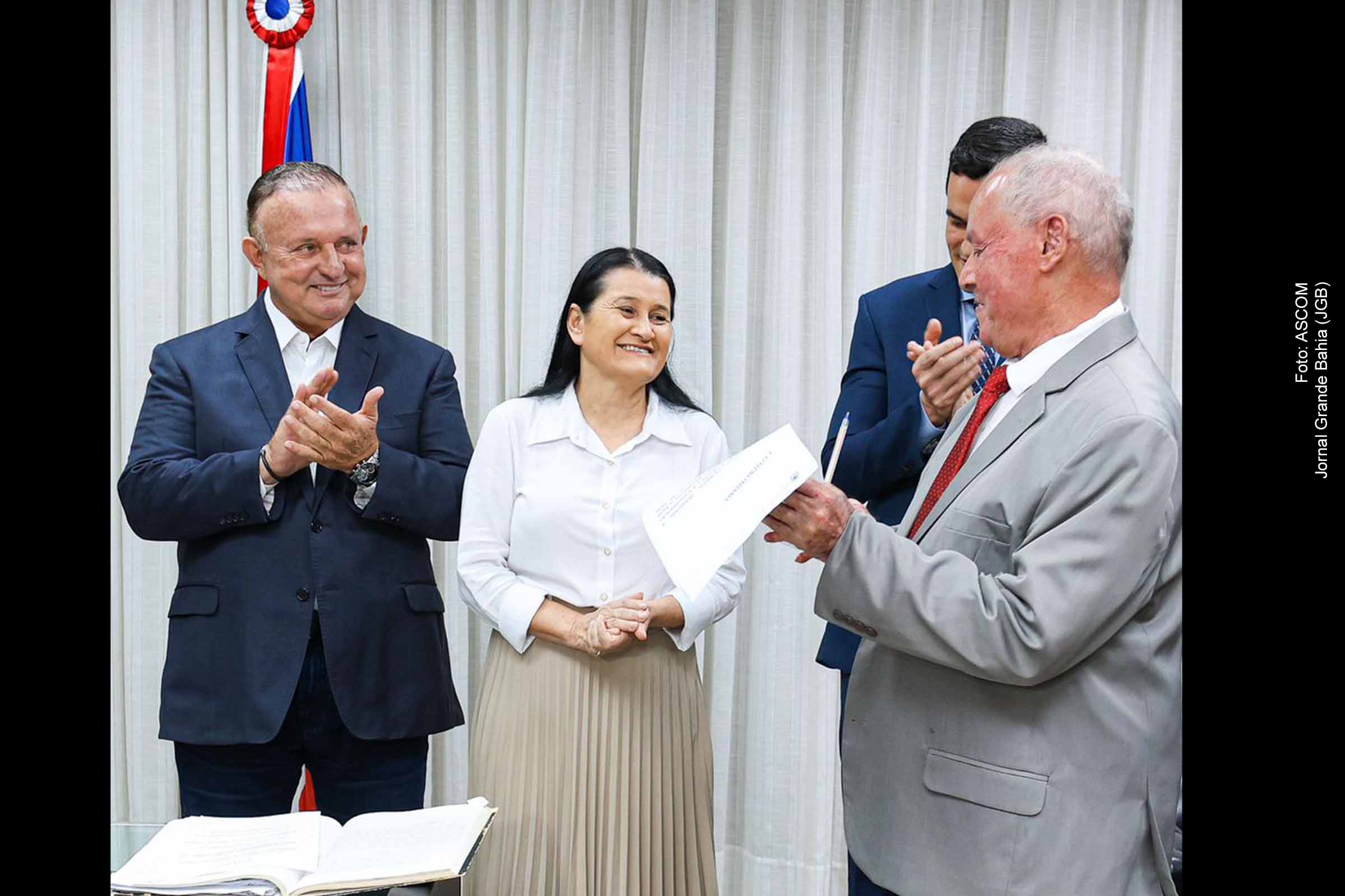 Posse de Jusmari Oliveira aumenta da Bancada Feminina na ALBA
