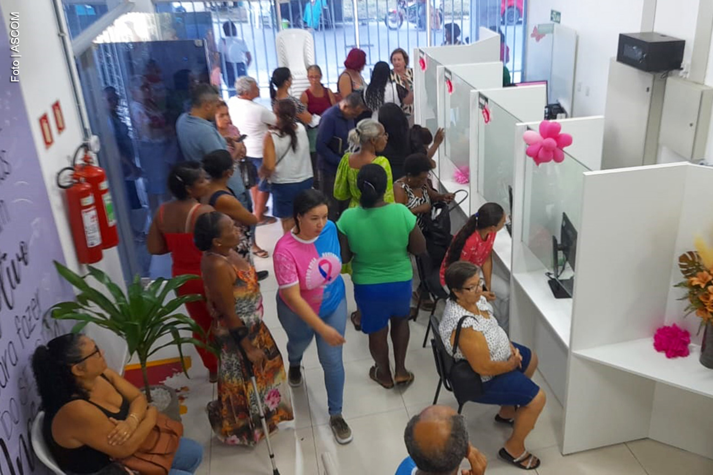 Em janeiro de 2025, as unidades do Centro Municipal de Diagnóstico por Imagem (CMDI), mantidas pela Prefeitura de Feira de Santana, realizaram mais de 10 mil exames. O aumento na oferta de serviços médicos especializados reflete o compromisso da gestão municipal com a melhoria do atendimento de saúde à população. As unidades, localizadas na avenida Maria Quitéria e no bairro Baraúnas, desempenham papel crucial no diagnóstico precoce e no tratamento de diversas condições de saúde.