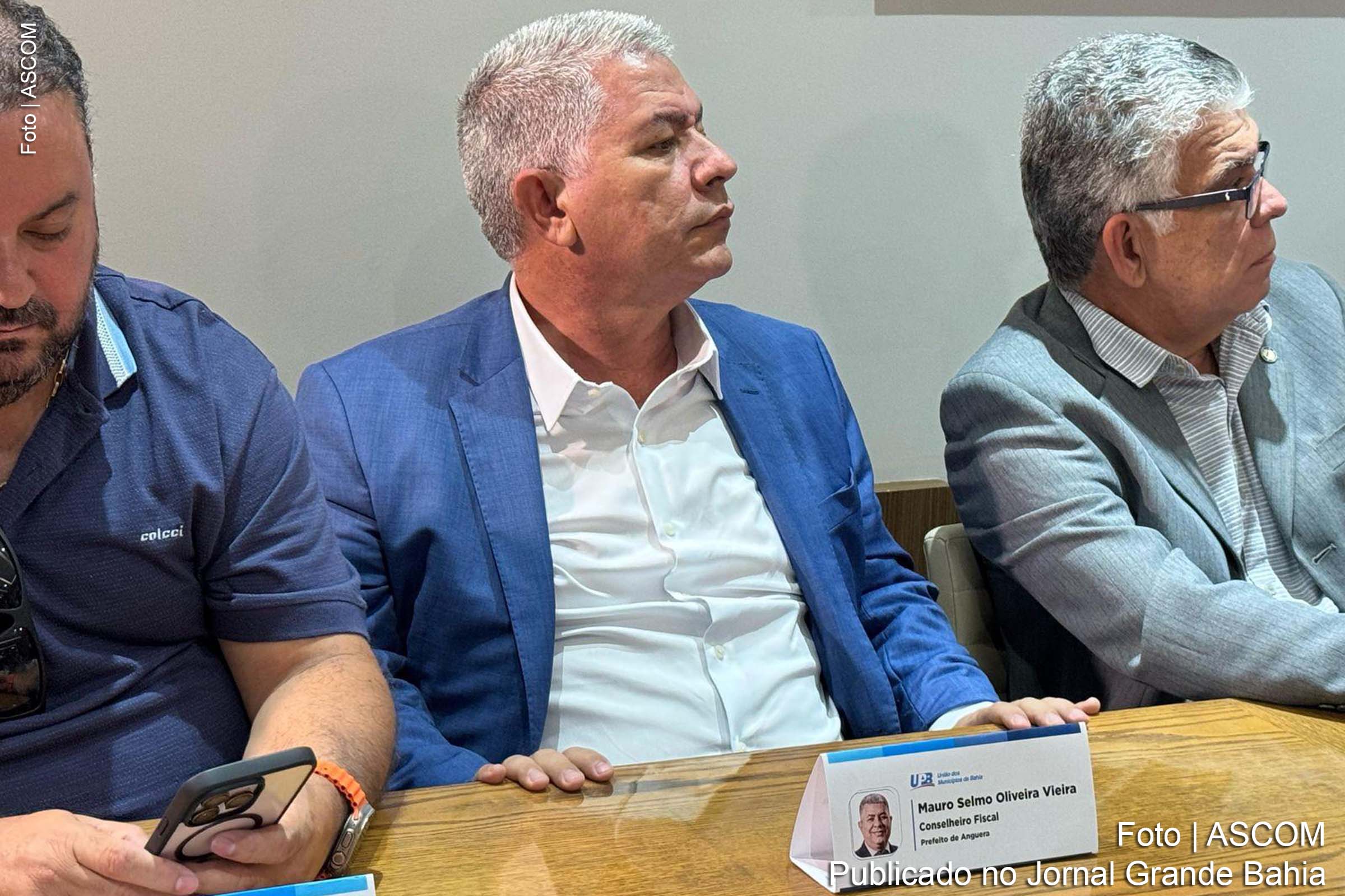 Nesta terça-feira (18/02/2025), a União dos Municípios da Bahia (UPB) realizou a eleição da nova diretoria para o biênio 2025-2026. Em um processo de chapa única, Wilson Cardoso (PSB) foi escolhido presidente da entidade. O prefeito de Anguera, Mauro Vieira, foi nomeado conselheiro fiscal e destacou o compromisso com a transparência na gestão municipal.