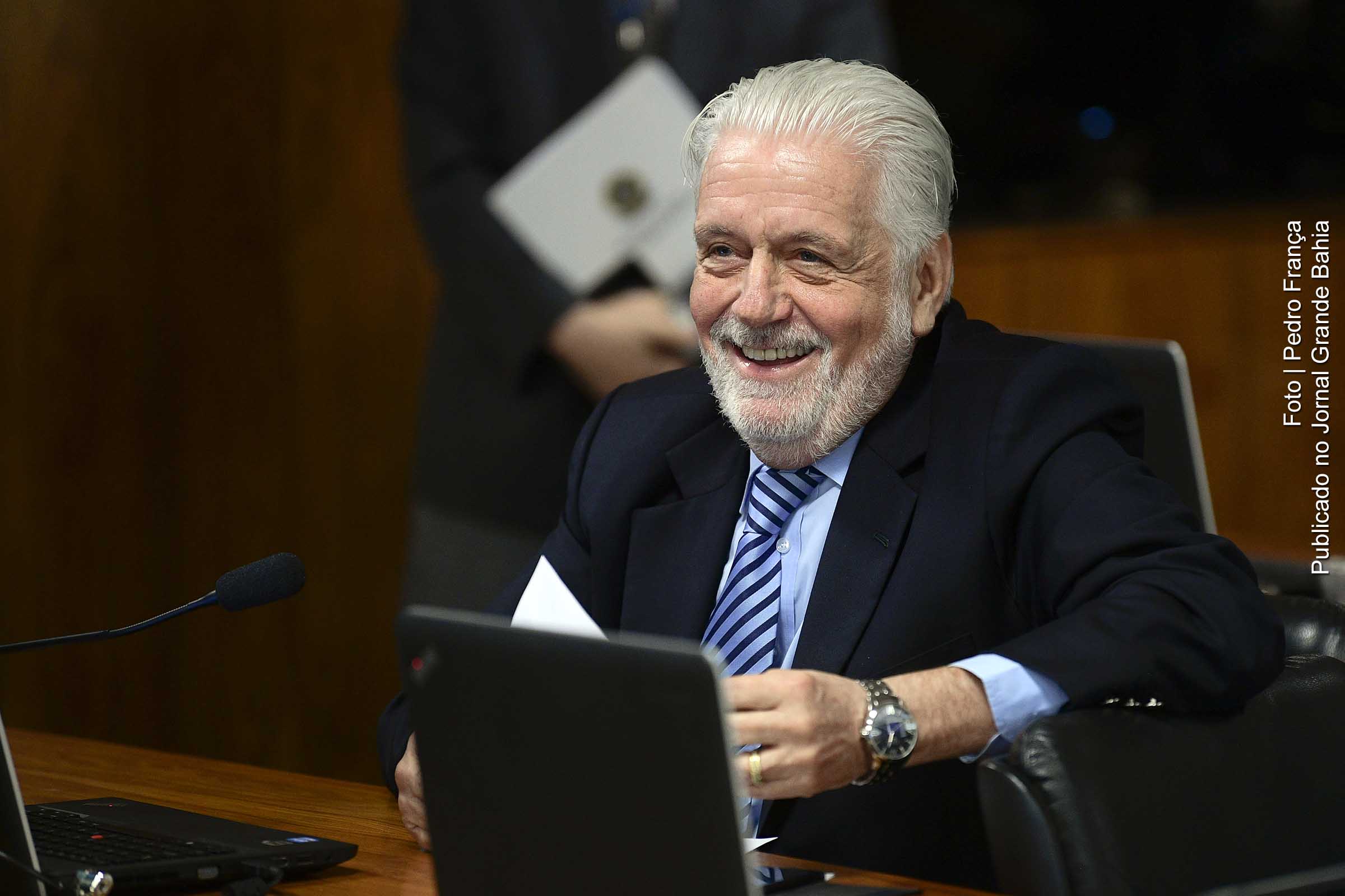 Processo que envolvia o senador Jaques Wagner, relacionado à Operação Lava Jato, foi arquivado por falta de evidências