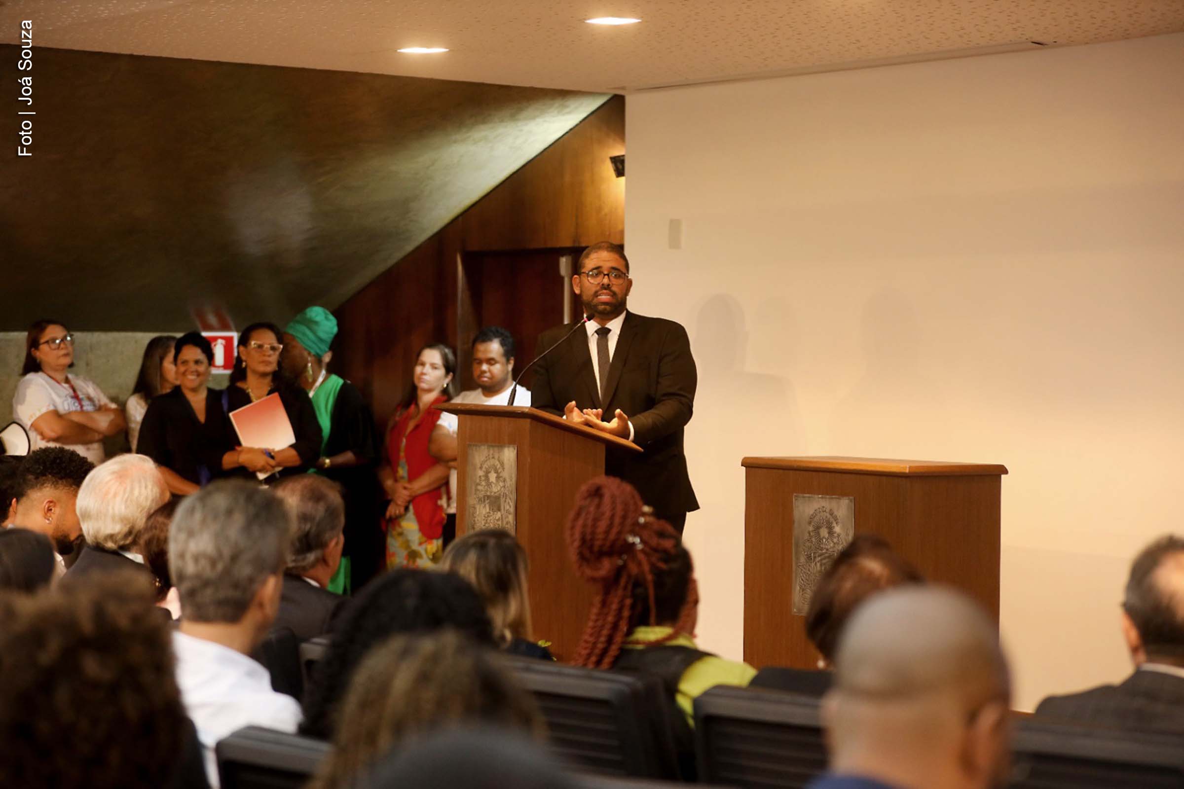 Secretário Felipe Freitas anuncia metas para 2025, incluindo a realização de 32 edições e 80 mil atendimentos