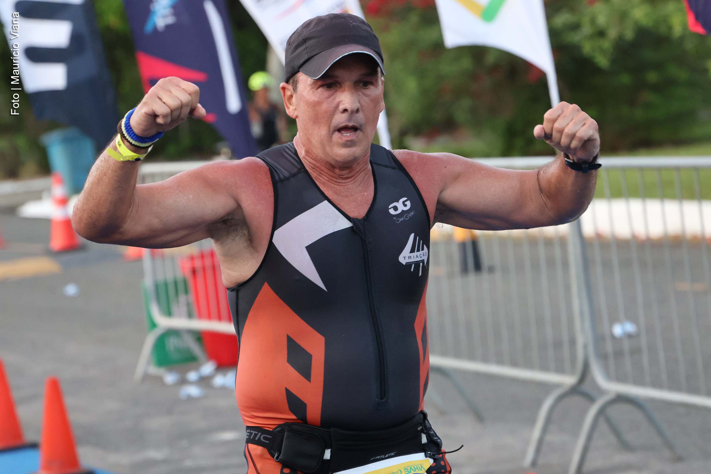 Evento reúne 400 atletas de 23 estados e marca o início da temporada de triathlon no Brasil.