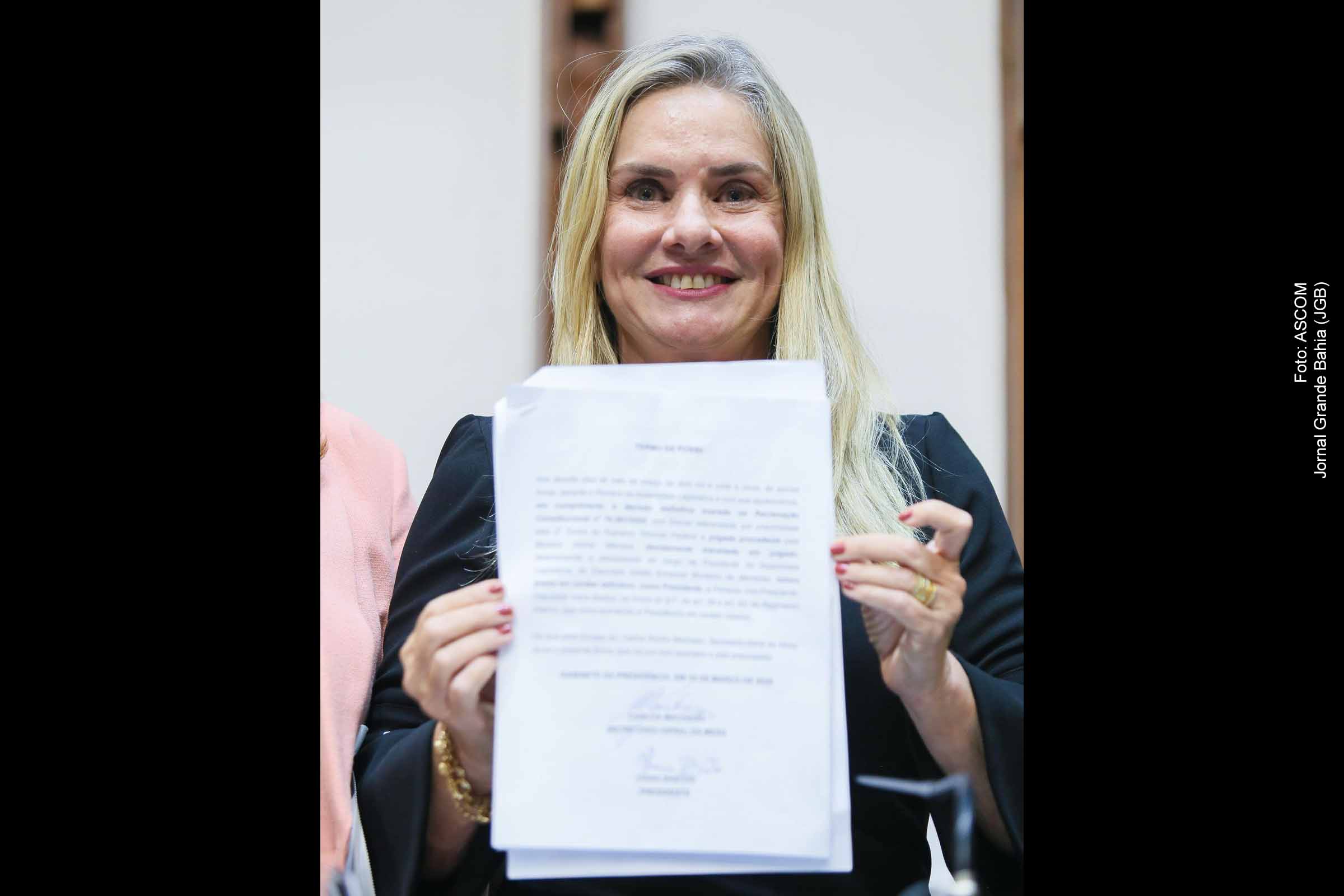 A legalidade da posse da deputada Ivana Bastos na ALBA | Por Luiz Holanda