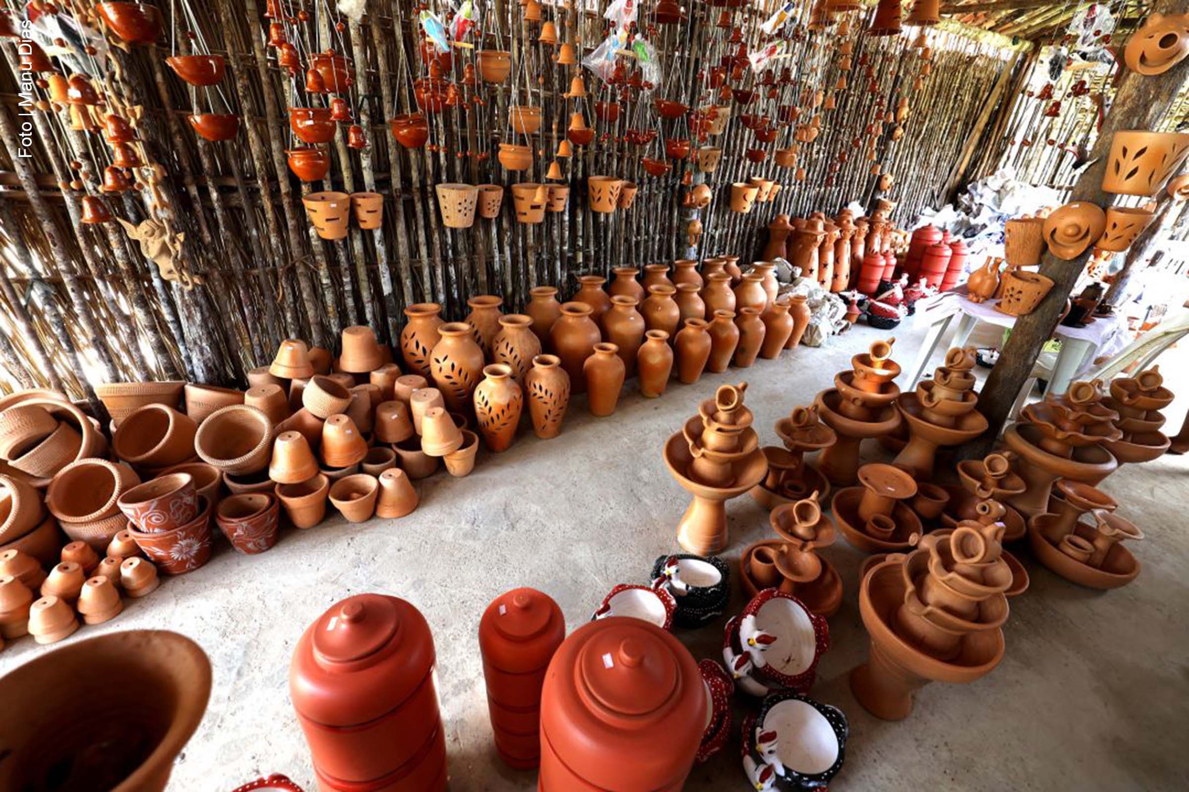 A Feira de Caxixis reúne artesãos e atrações musicais no Recôncavo Baiano entre os dias 17 e 20 de abril de 2025.