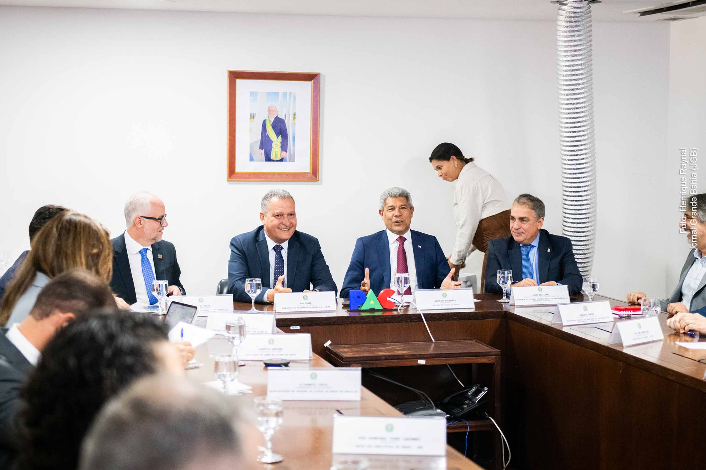 Governador Jerônimo Rodrigues reforça importância dos investimentos federais para o desenvolvimento dos municípios baianos.