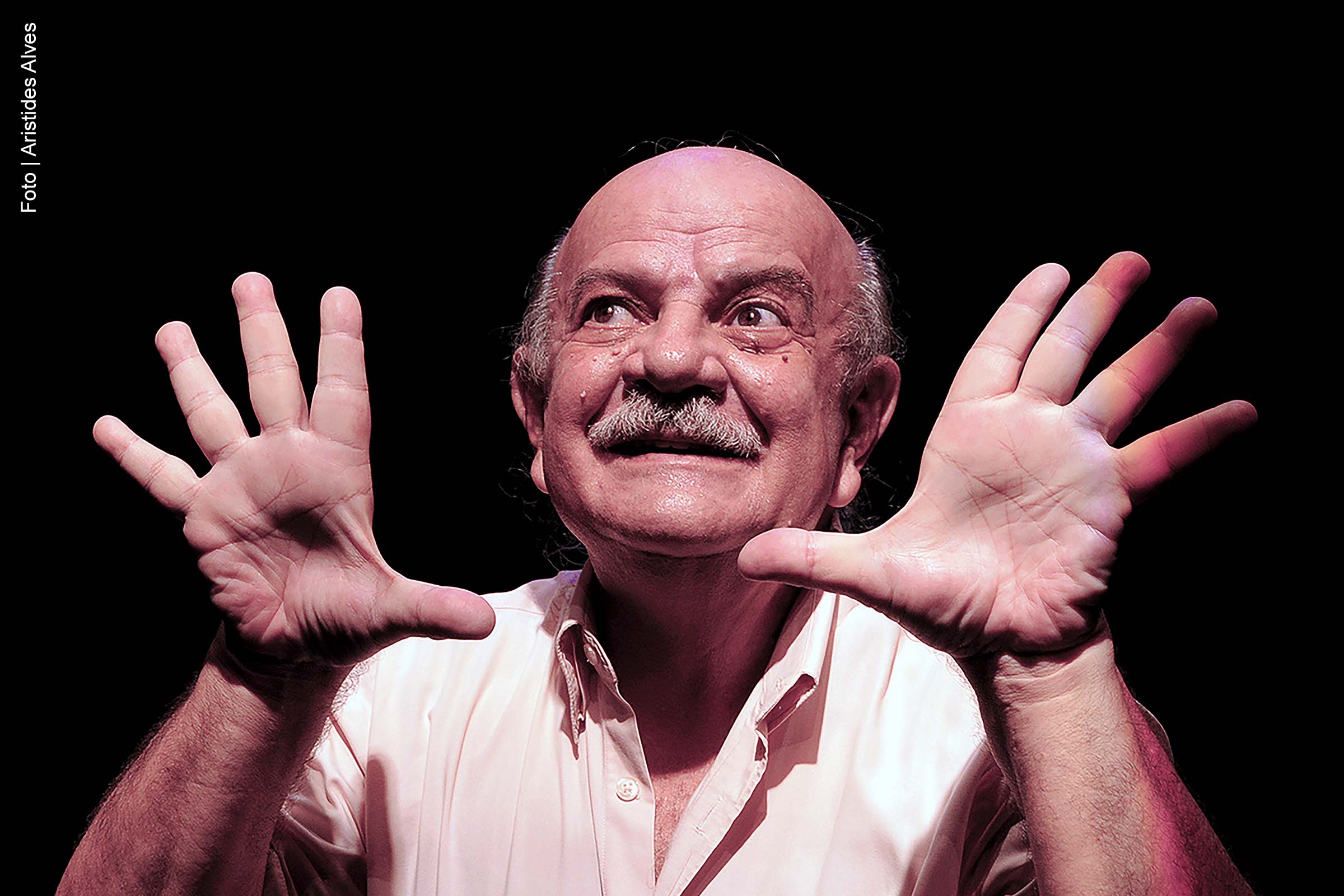 FUNCEB lança livro em homenagem ao diretor teatral Harildo Déda