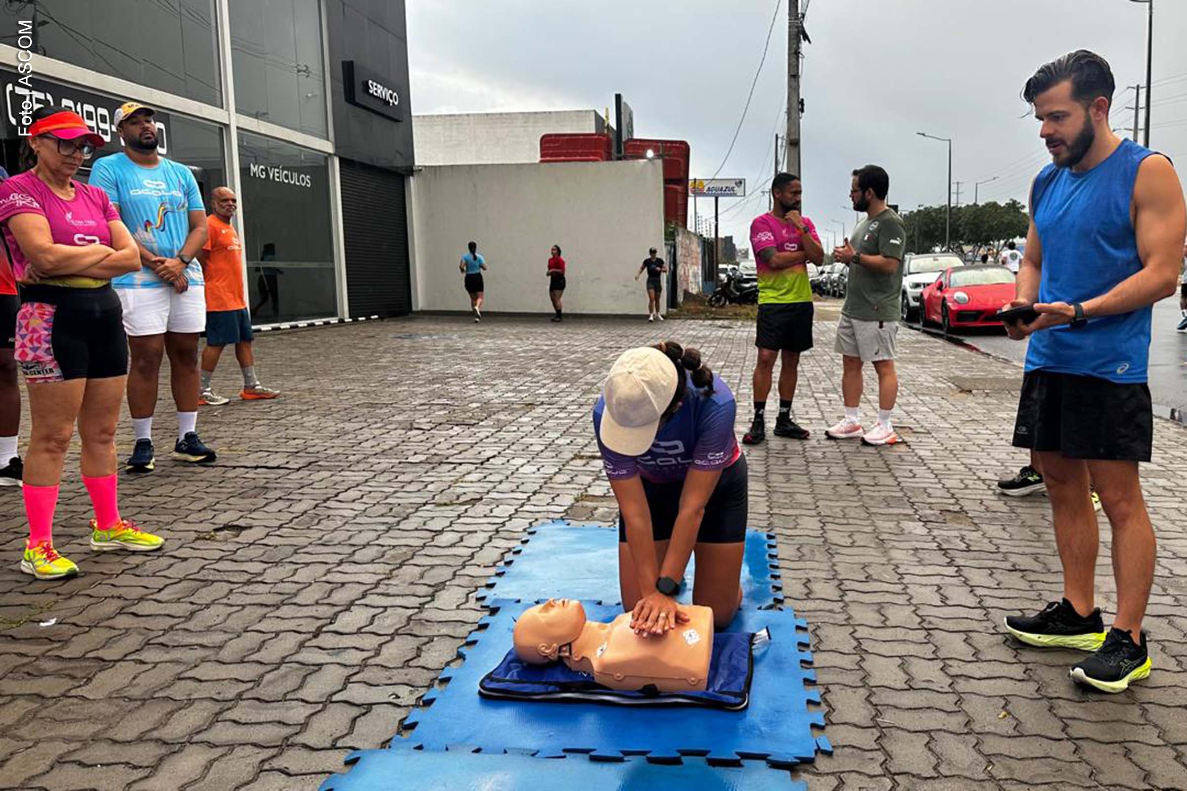 Capacitação visa preparar corredores para agir em situações de emergência durante as atividades físicas.