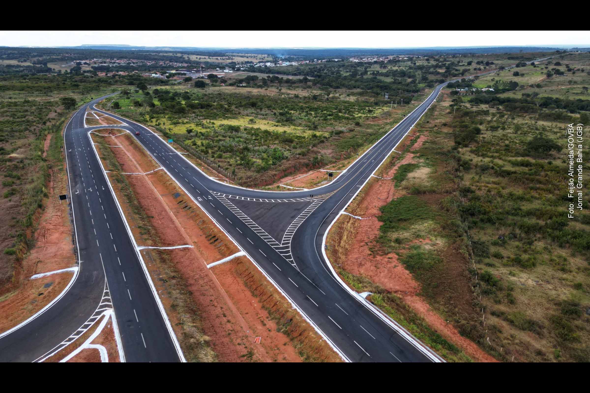 Pavimentação de trecho da Rodovia BR-135 é entregue e impulsiona desenvolvimento no Oeste da Bahia