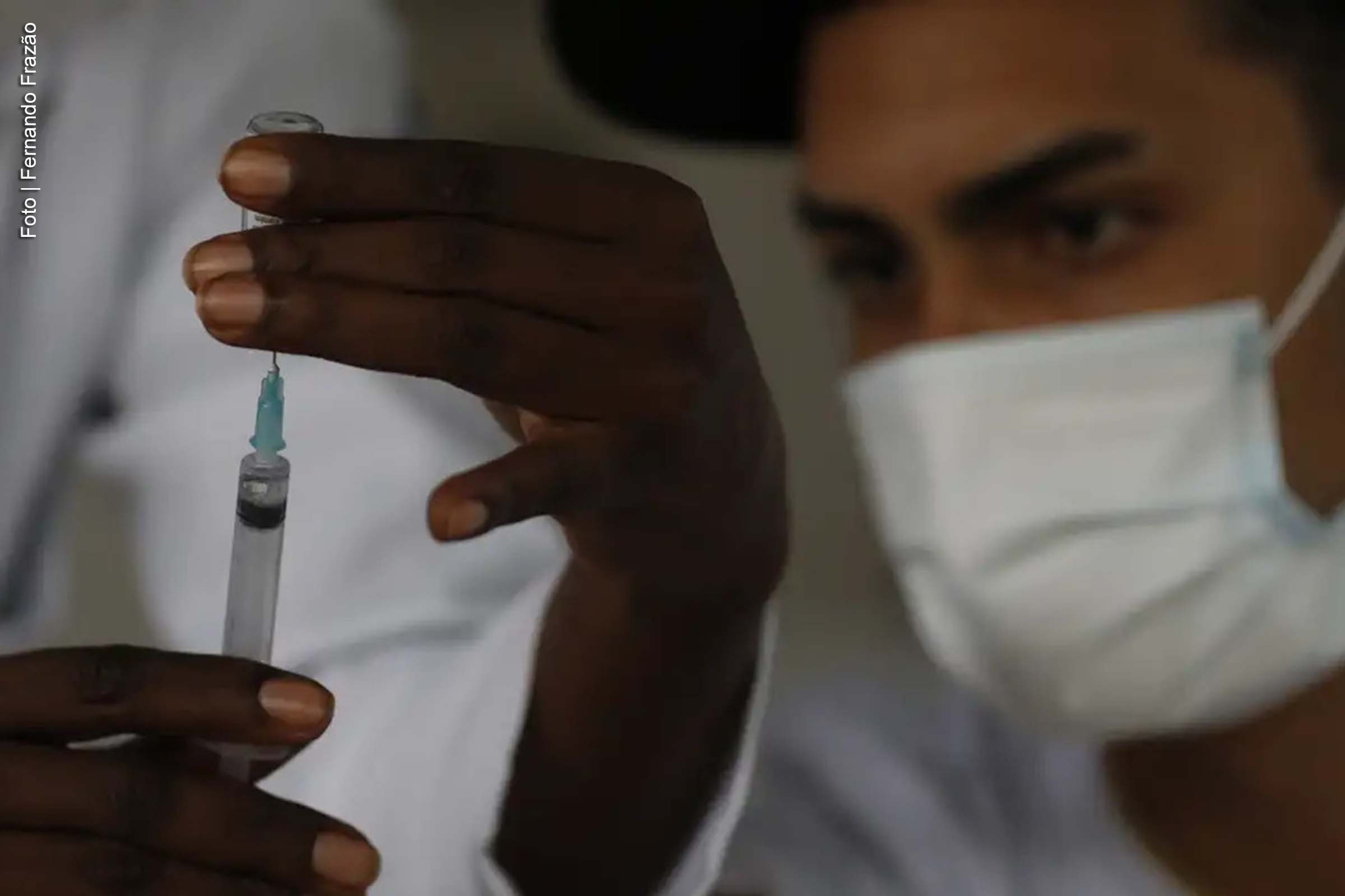 Brasil ultrapassa 130,5 mil casos de Covid-19 em 2025, diz Ministério da Saúde