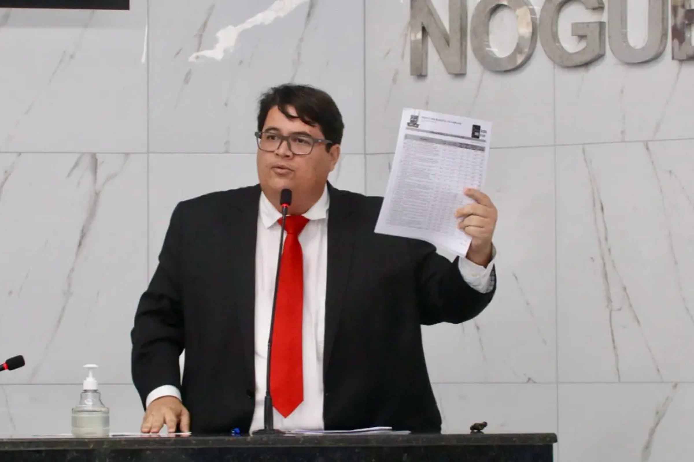 Vereador Tagner denuncia irregularidades no Minha Casa, Minha Vida durante gestão de Elinaldo em Camaçari