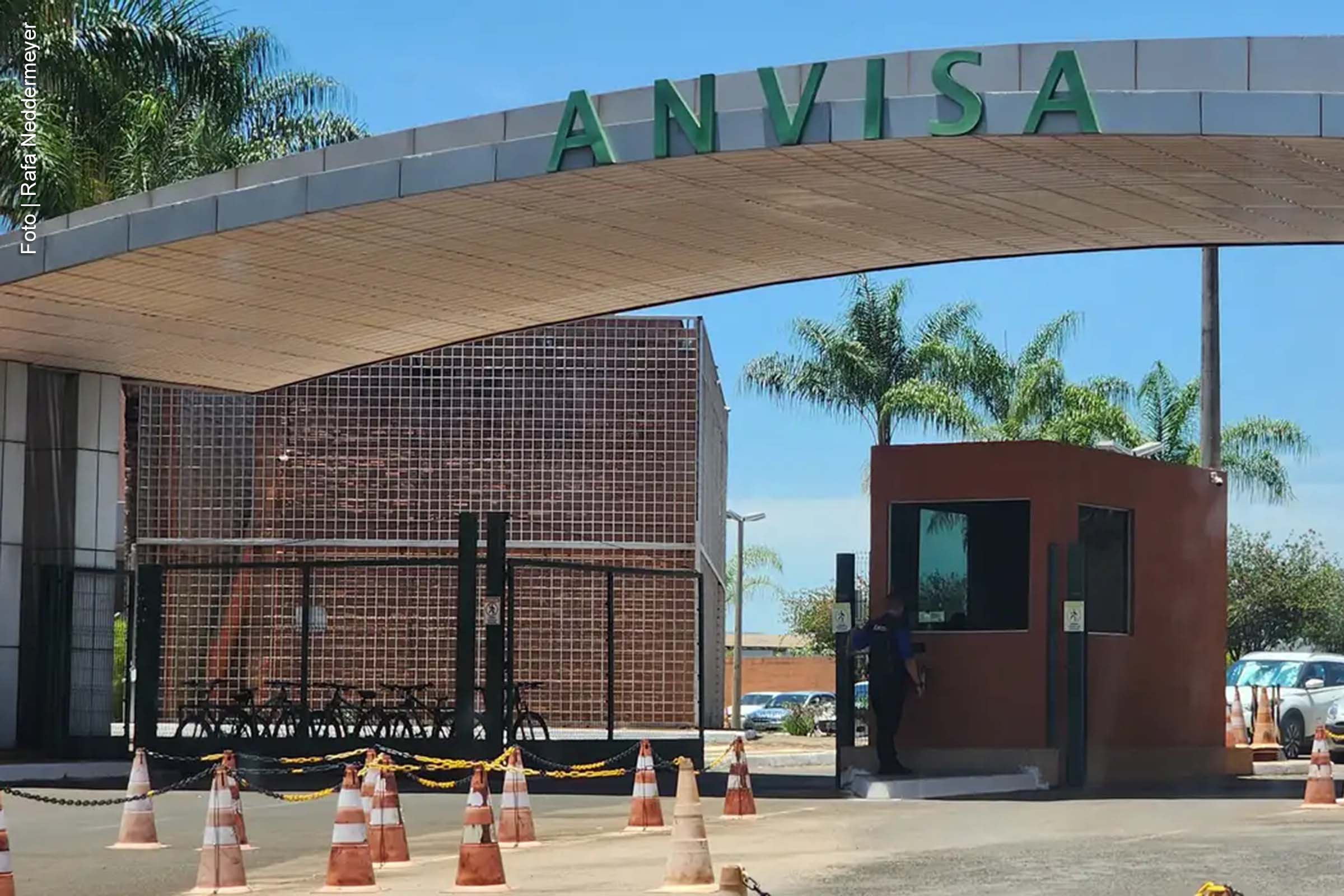 Imunizante foi aprovado para uso em pessoas acima de 18 anos, após resultados positivos de ensaio clínico.
