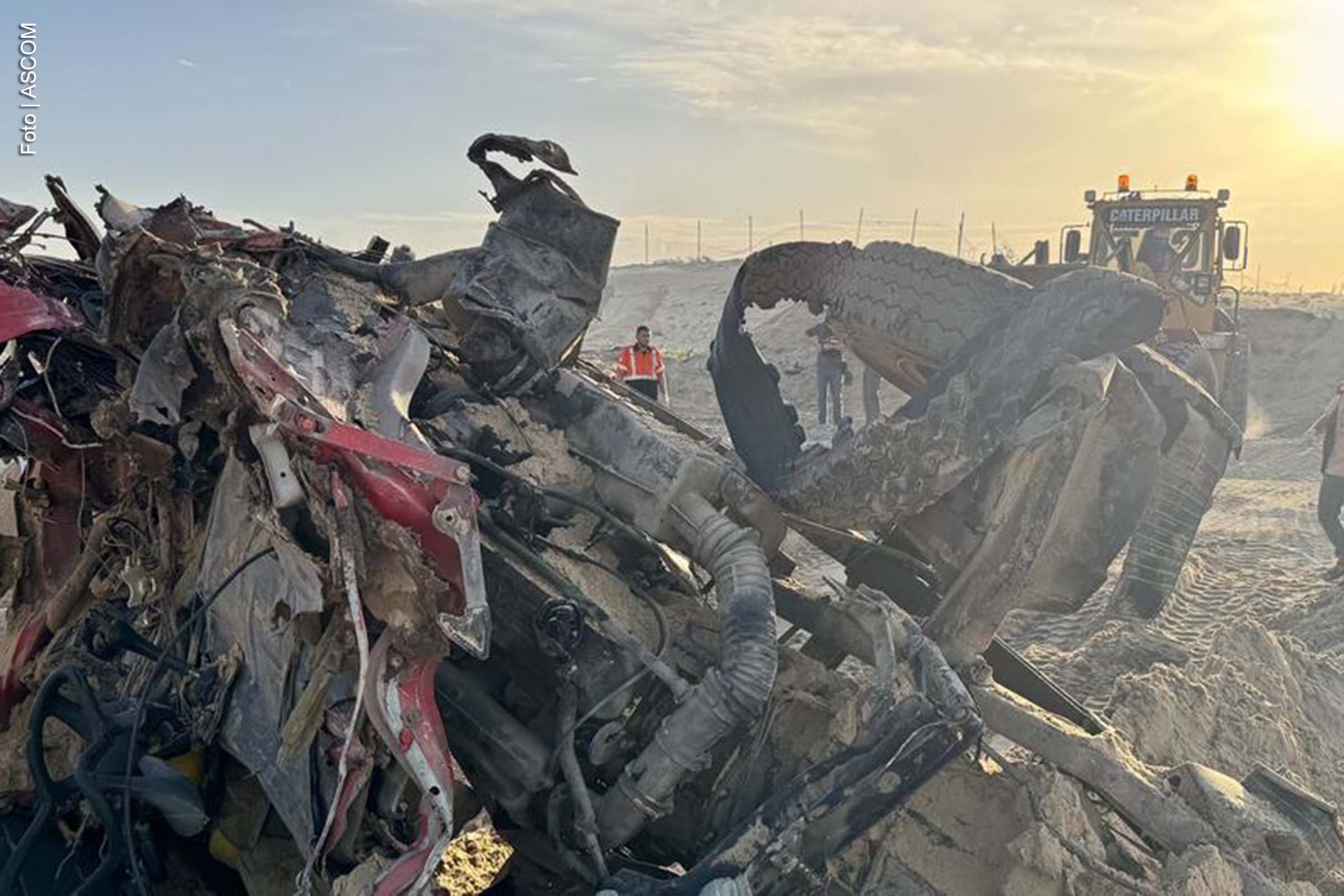 Corpos foram recuperados após escavações no sul da Faixa de Gaza.