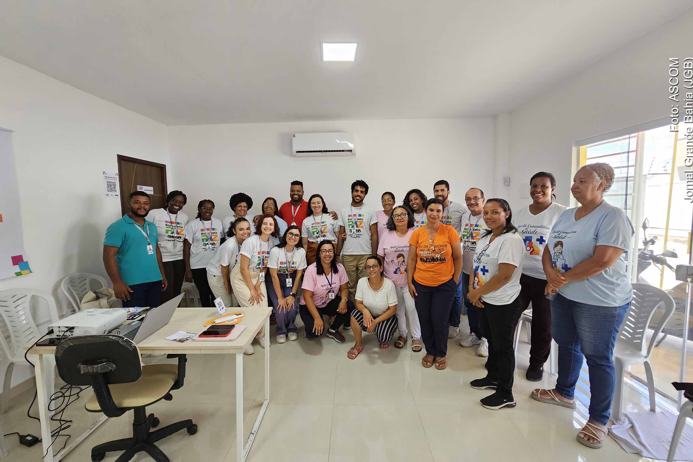 Coletivos Bahia pela Paz promovem ações com estudantes e agentes comunitários em Feira de Santana