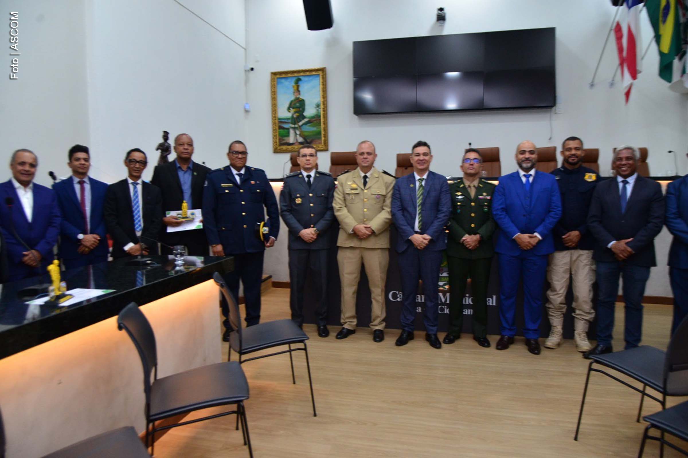 Homenagem celebrou trajetória histórica e atuação do 35º Batalhão de Infantaria na cidade.