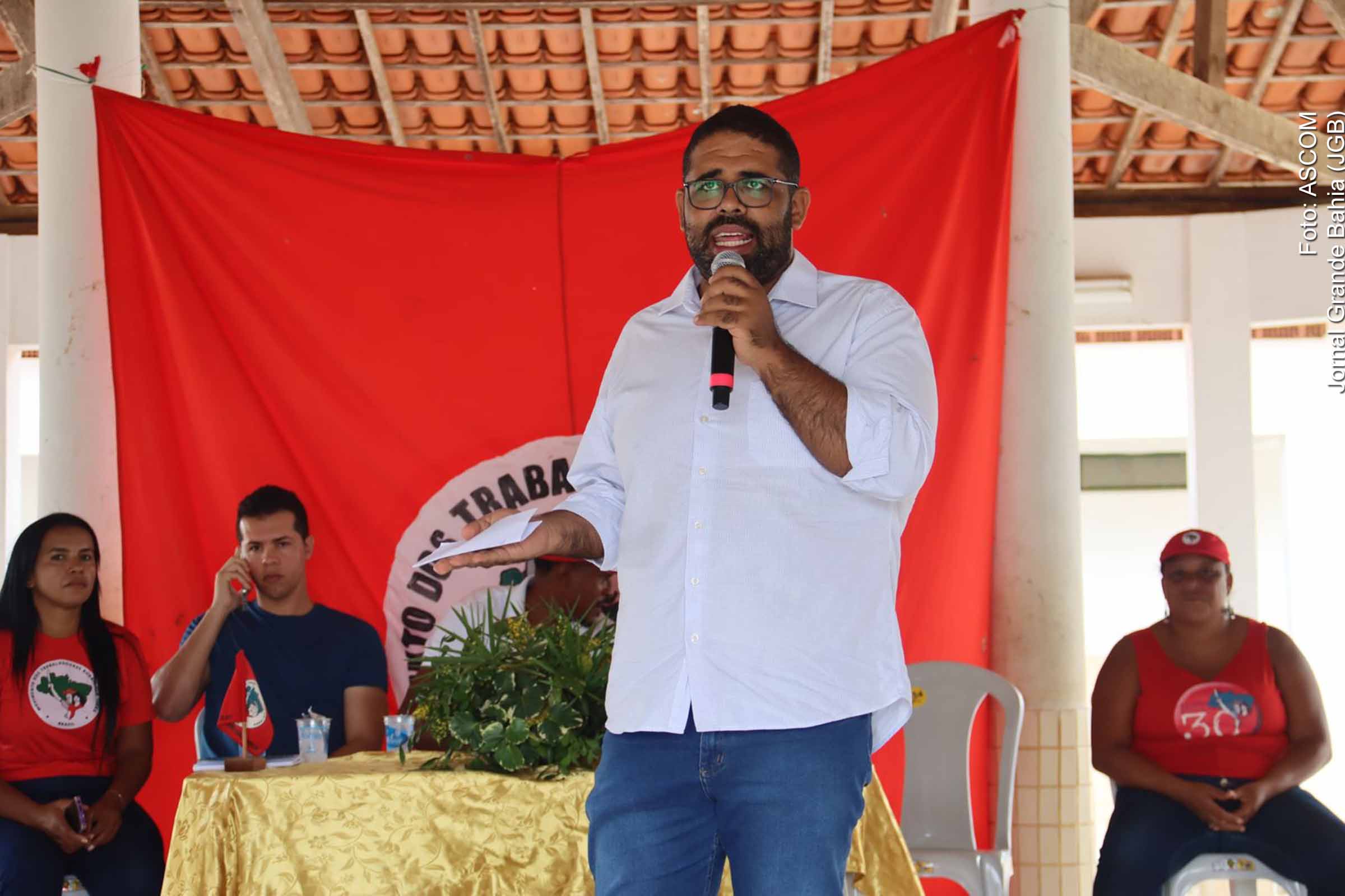 Caravana leva ações do Governo da Bahia ao território de identidade Portal do Sertão.