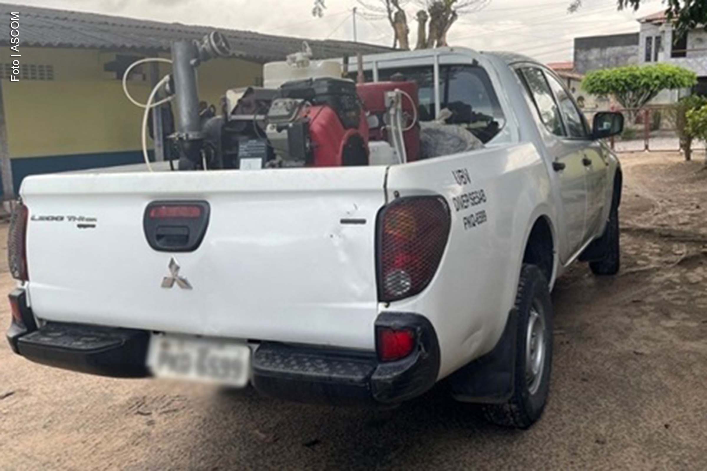 Vereadora Lú de Ronny solicita uso do carro fumacê para conter proliferação de insetos na região.