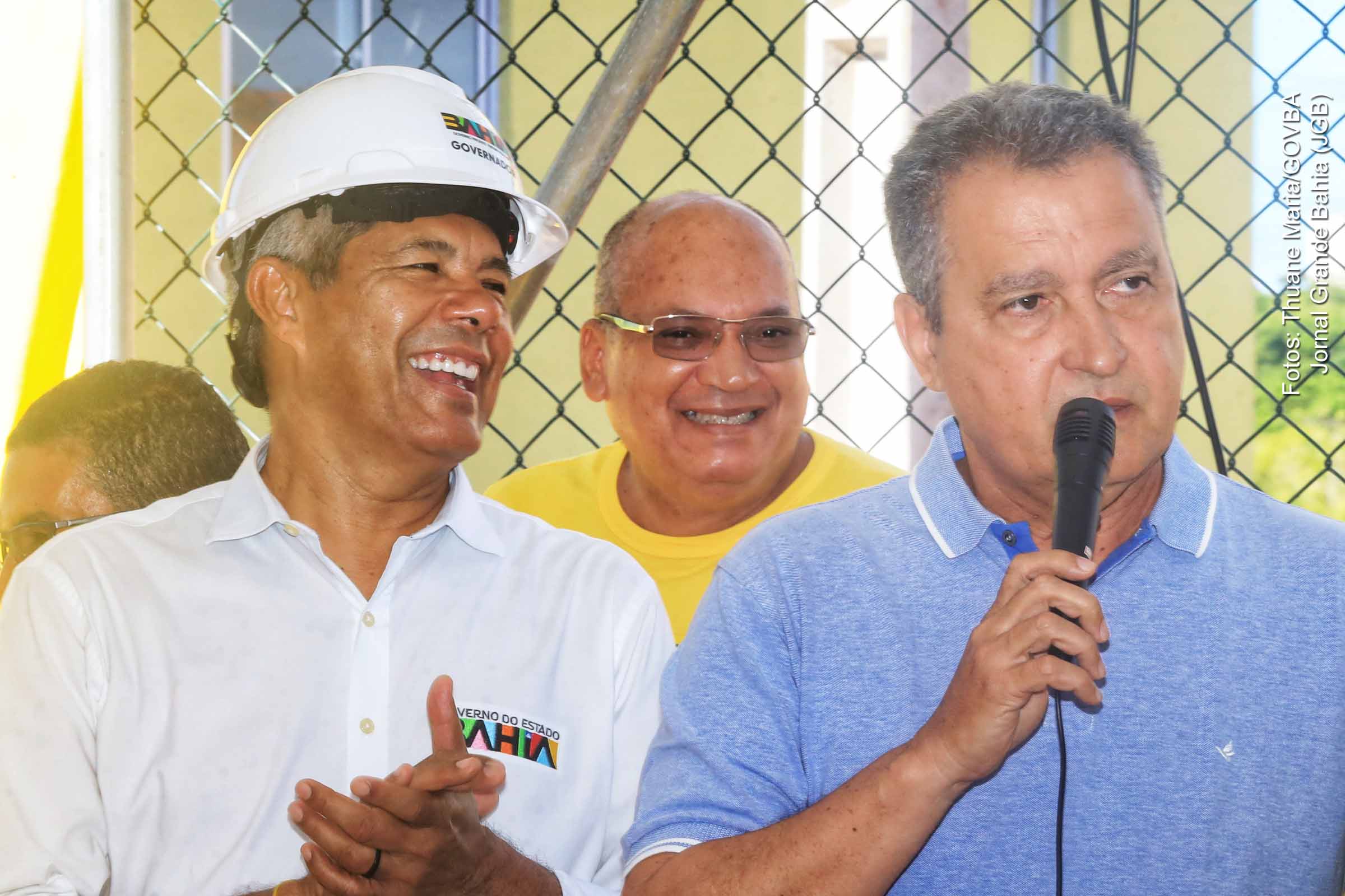 O governador Jerônimo Rodrigues cumpre agenda nesta sexta-feira (04/04/2025) em Paulo Afonso, acompanhado do ministro Rui Costa. Na ocasião, autoriza a licitação para construção do Hospital Universitário, entrega a ampliação do sistema de abastecimento de água e inaugura a reforma do Núcleo Regional de Saúde Norte, fortalecendo a infraestrutura pública na região norte da Bahia.