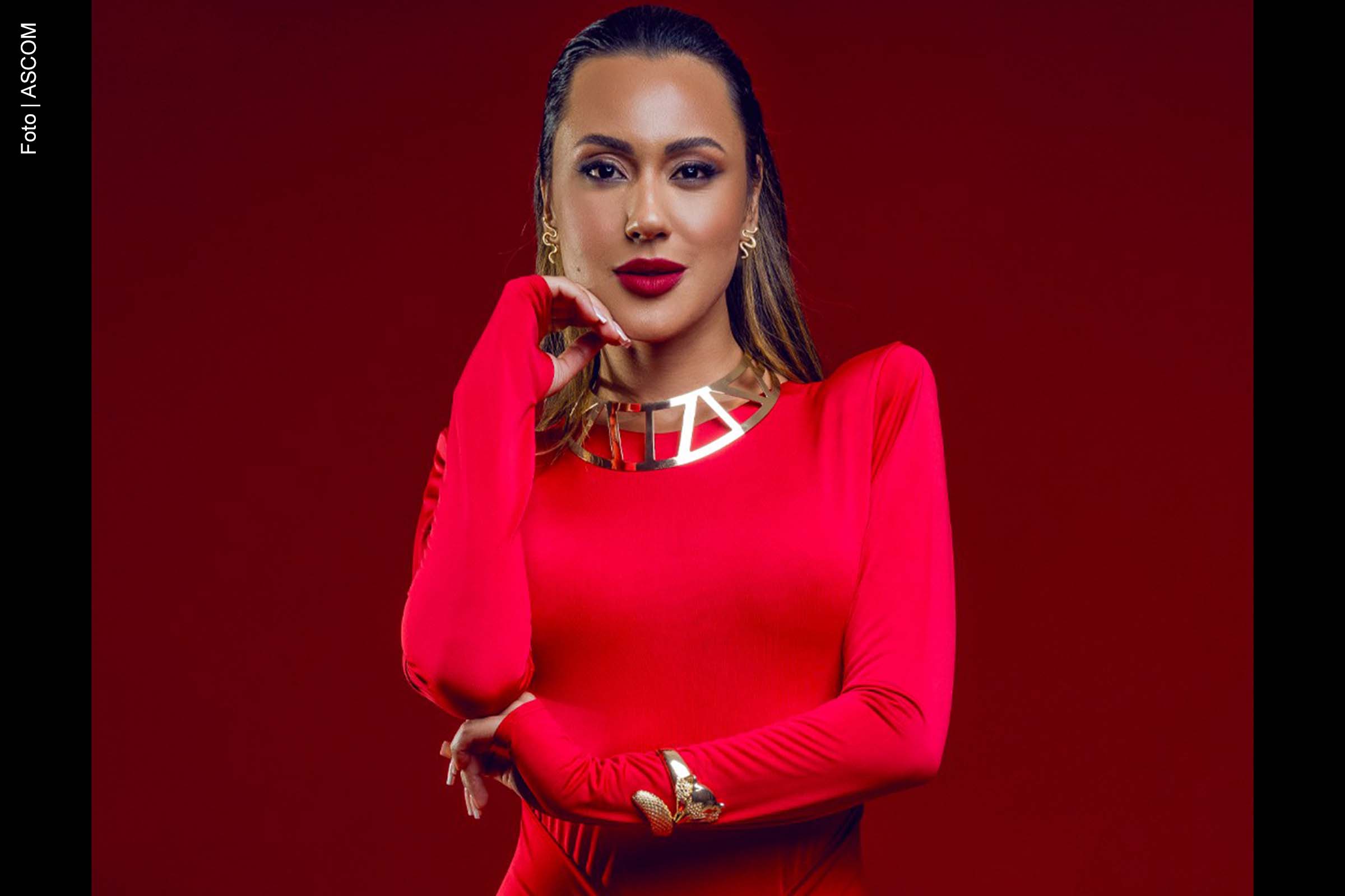 Cantora apresenta nova faixa gravada em estúdio paulista e reforça aposta no repertório autoral.