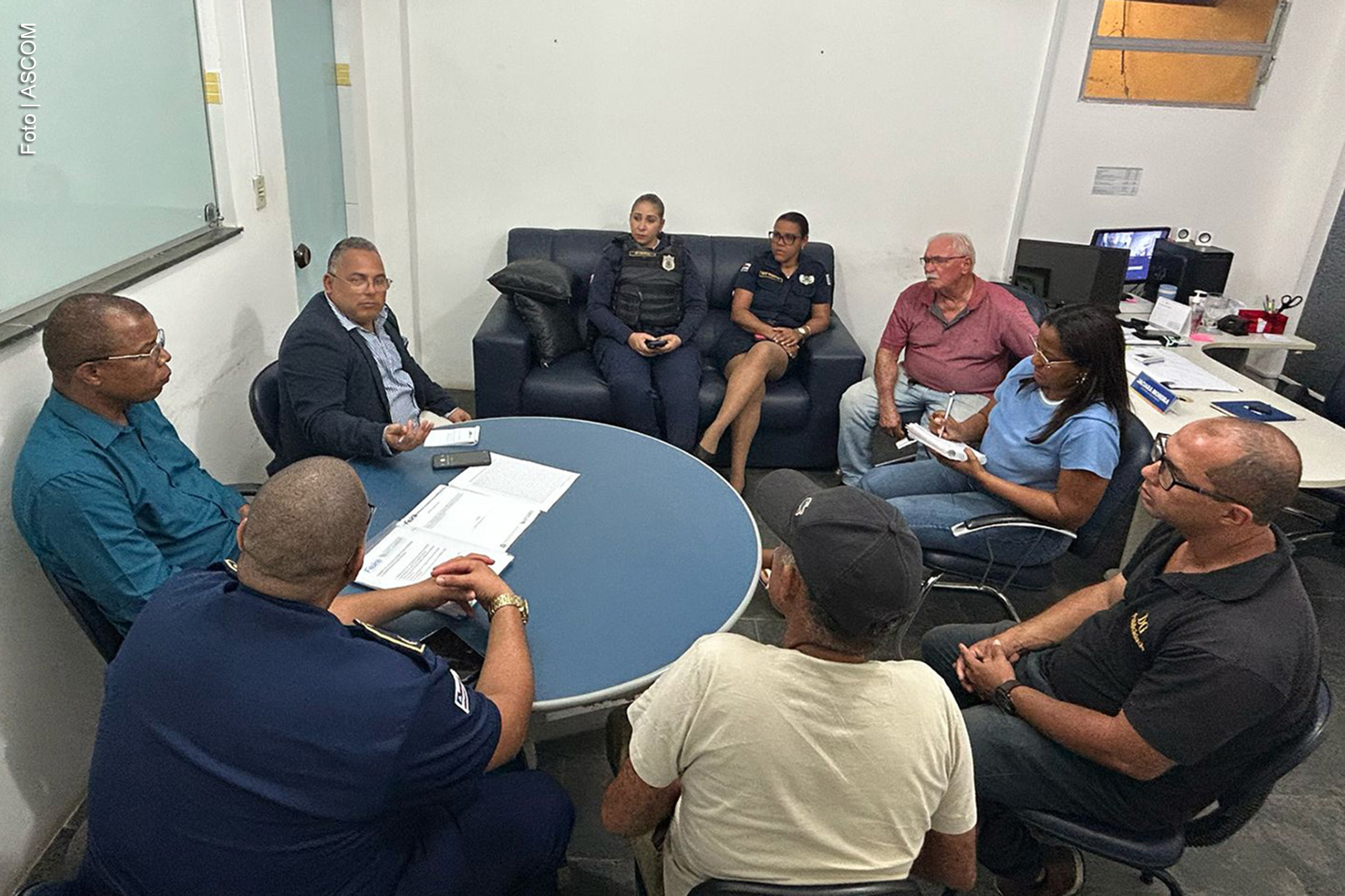 Reunião discute regulamentação de carros de som em Feira de Santana