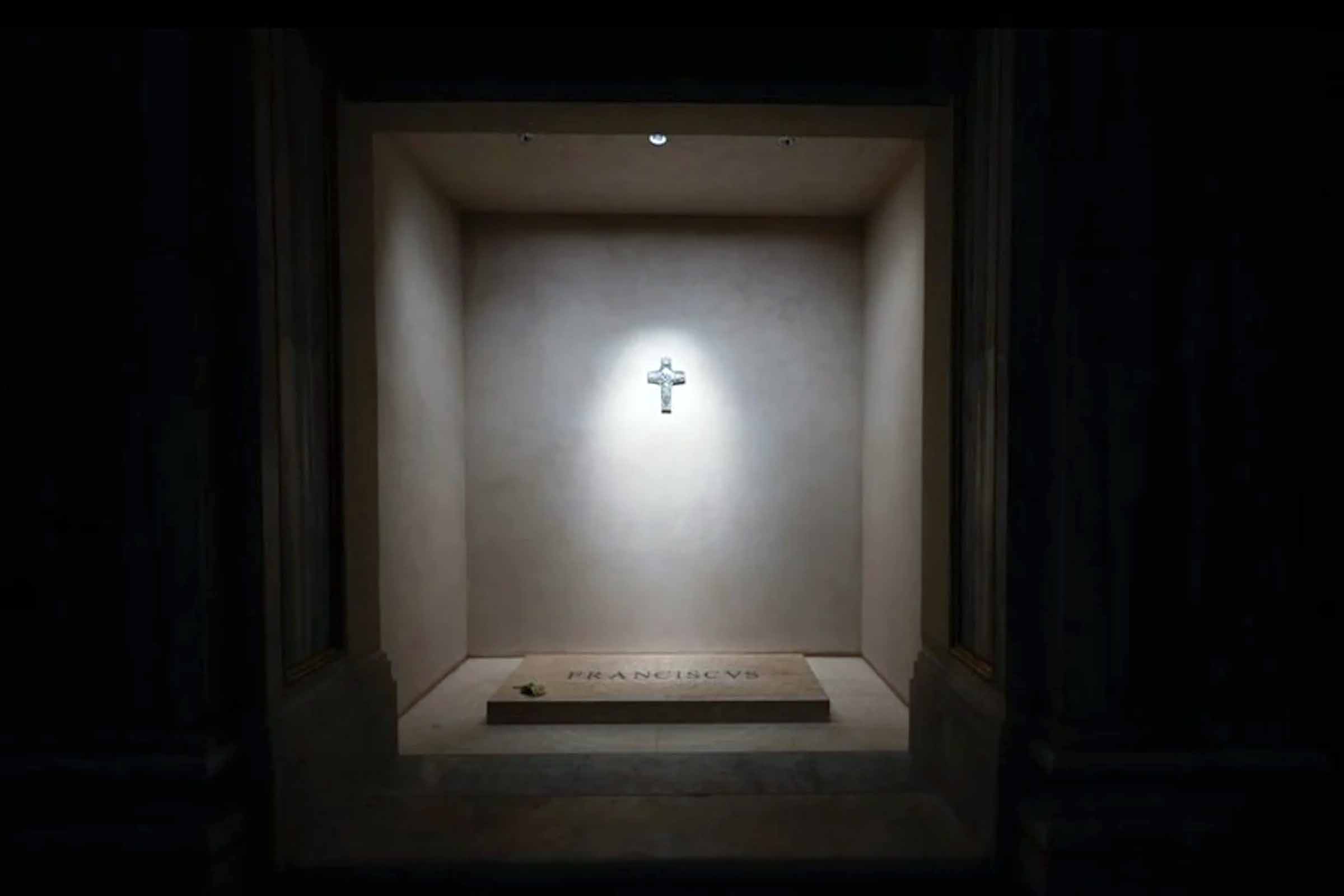 Cardeal Parolin destaca legado de misericórdia do Papa Francisco em missa de sufrágio no Vaticano