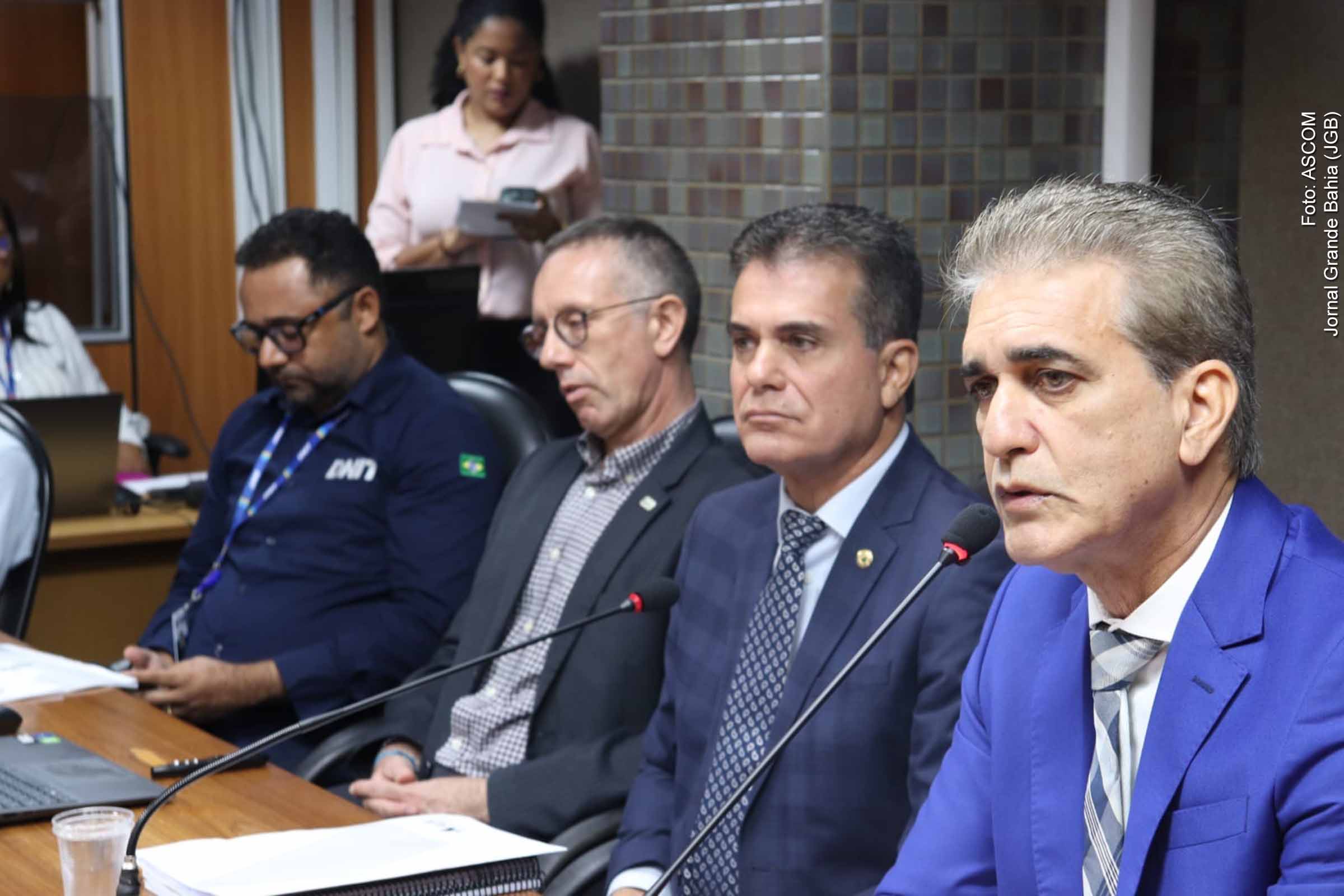 Deputado Robinson Almeida critica pressa da ANTT para nova concessão das Rodovias BRs 116 e 324 durante audiência pública na ALBA