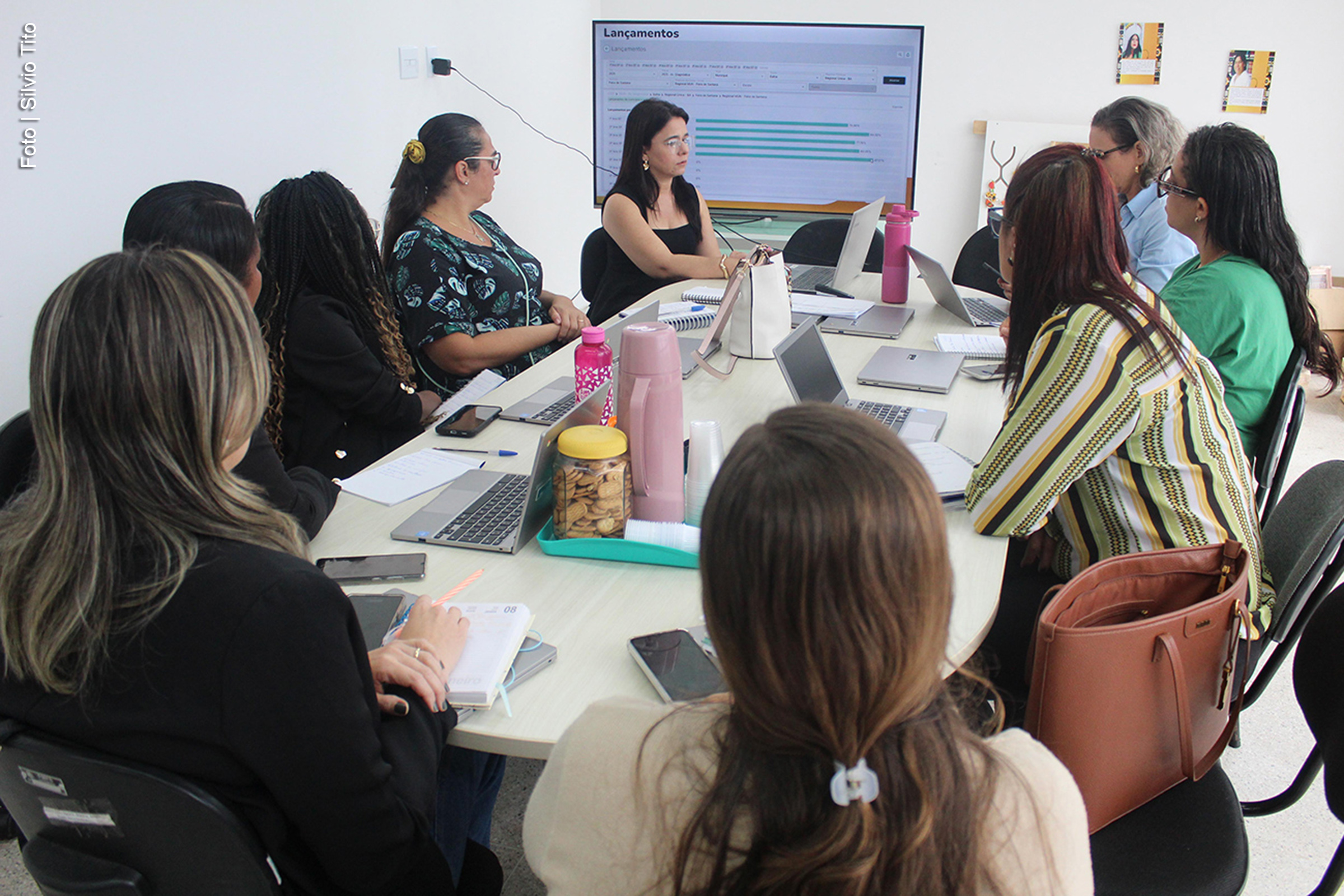 Visita tem como objetivo avaliar a aprendizagem nos Anos Iniciais da rede municipal de ensino.