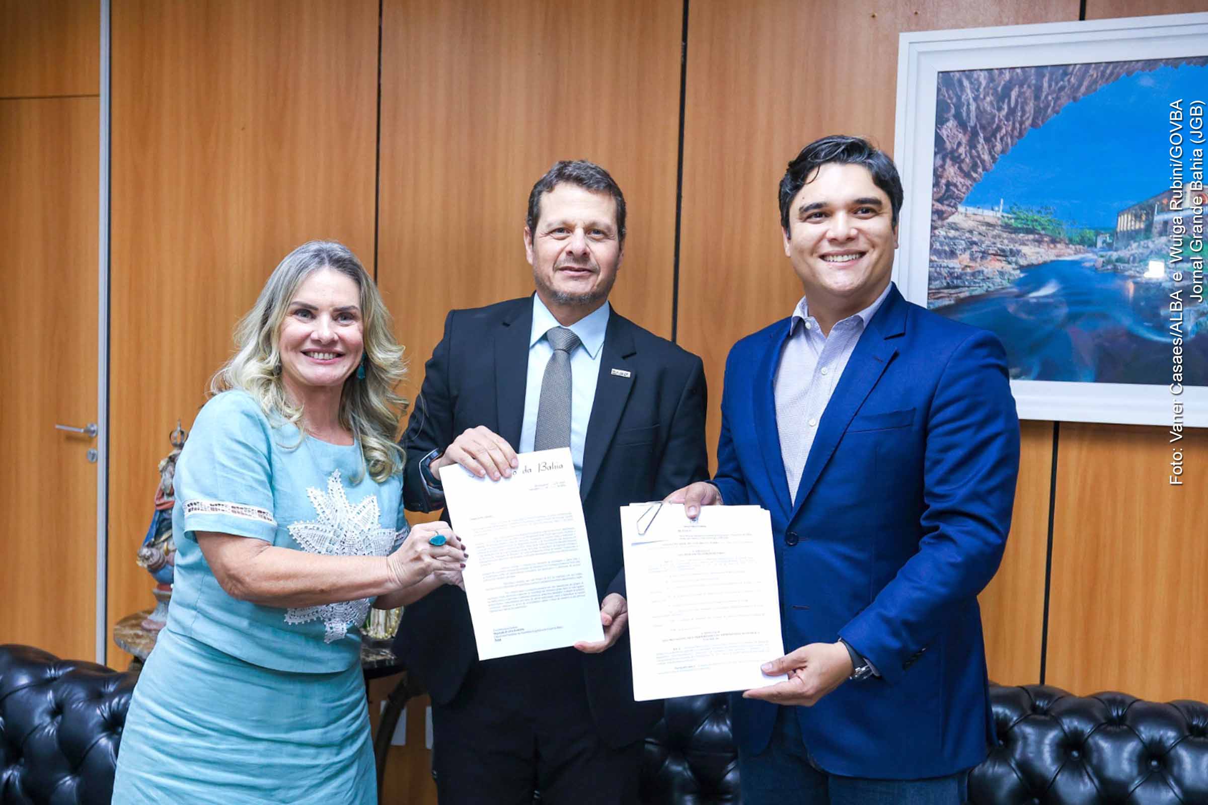 Equilíbrio fiscal e inclusão social pautam Projeto da LDO 2026 na Bahia; Governo Jerônimo apresenta orçamento de R$ 72 bilhões