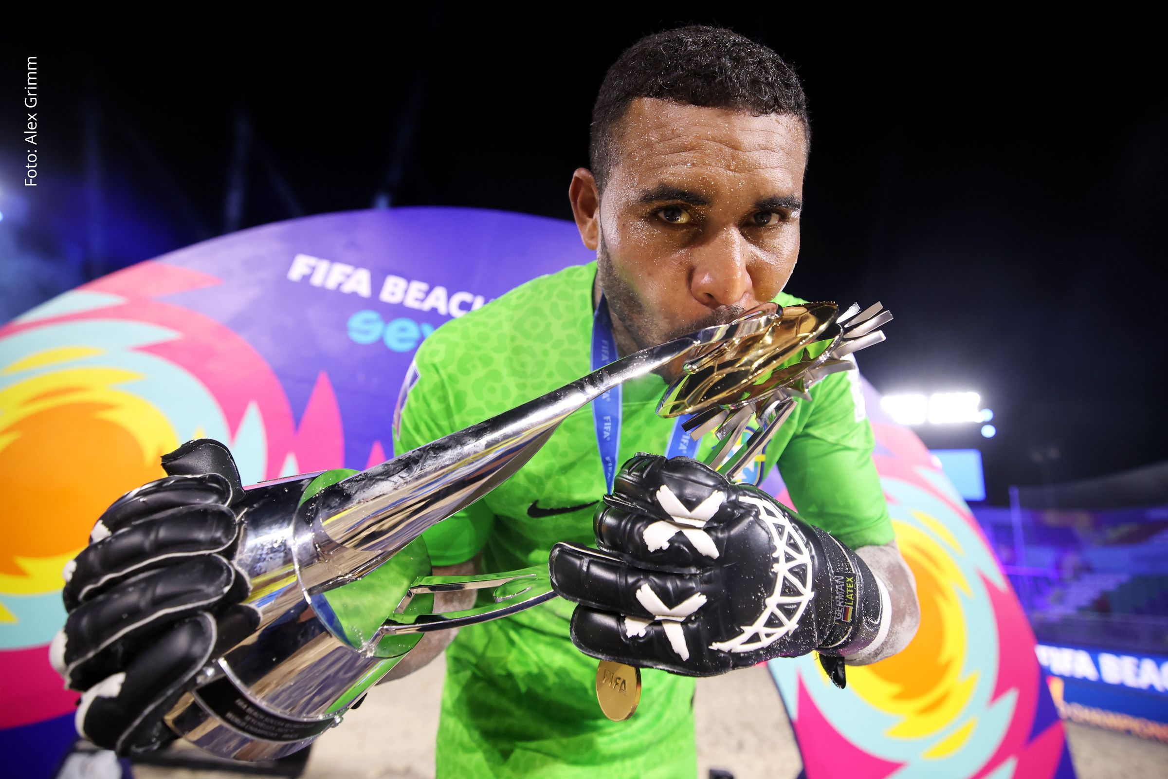Goleiro maranhense foi peça chave na campanha do heptacampeonato mundial da equipe em Seicheles.
