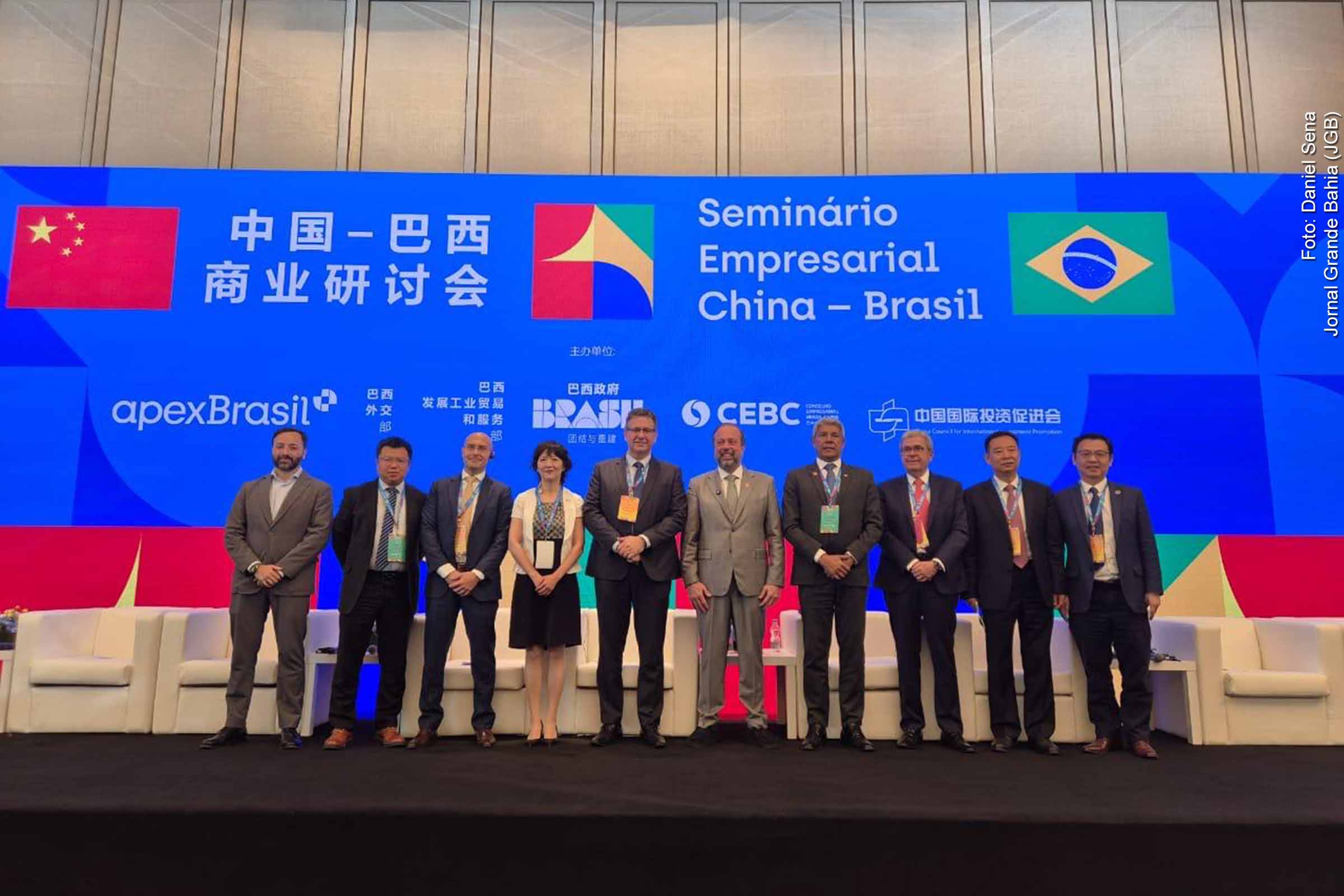 Governador Jerônimo apresenta potencial da Bahia para investimentos tecnológicos durante missão na China