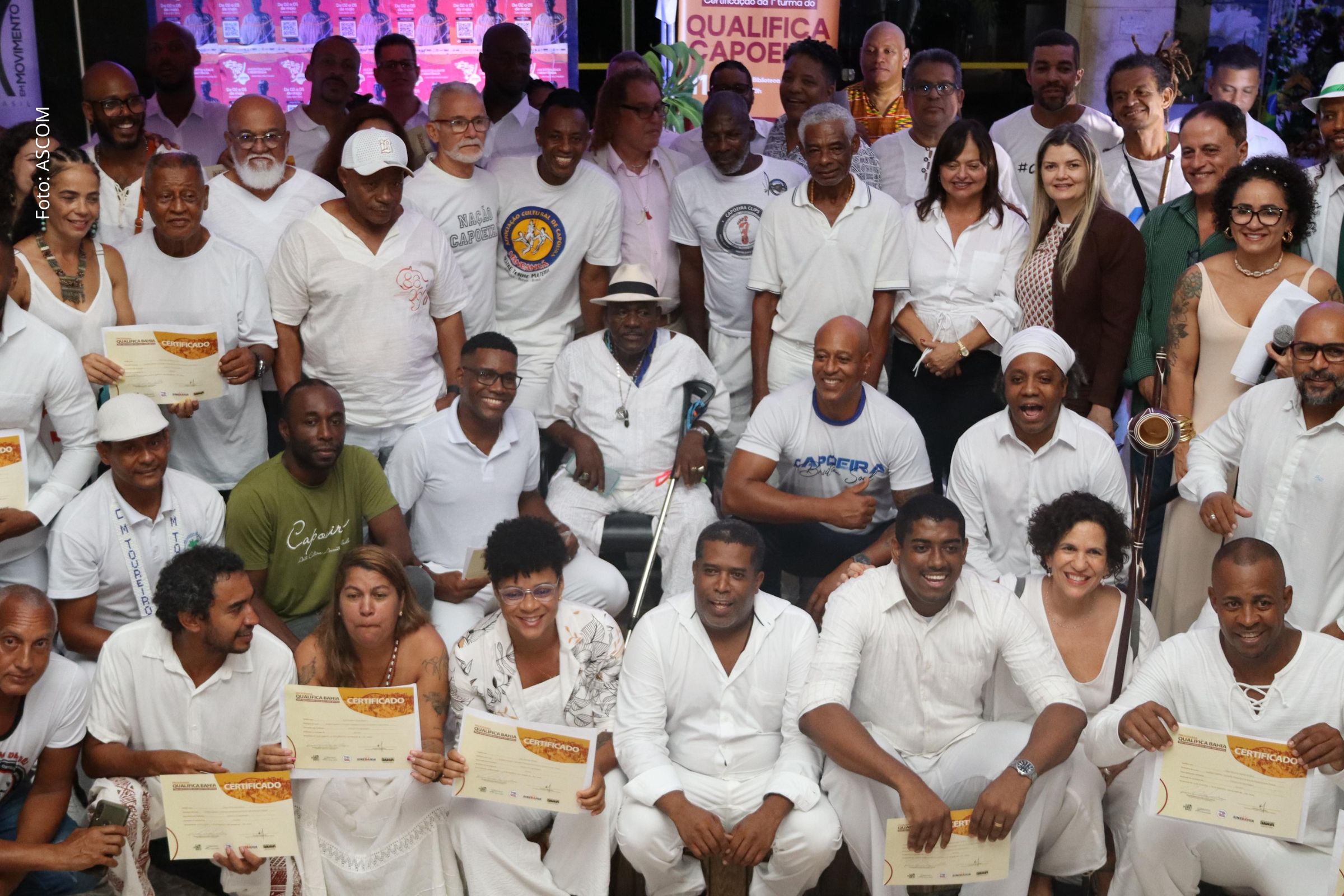Qualifica Capoeira promove formação gratuita com foco na cultura afro-brasileira e educação antirracista.