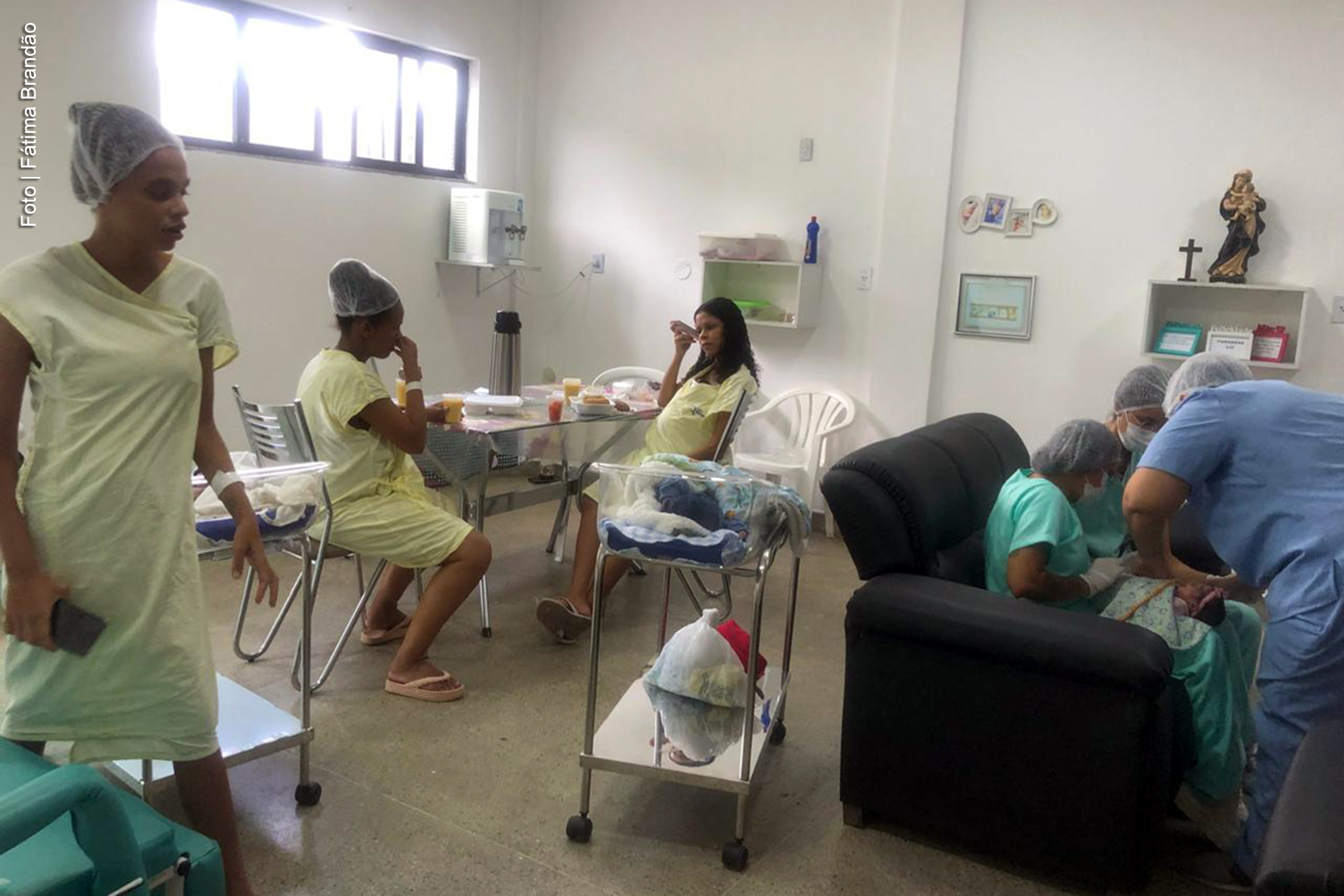 Unidade de Cuidados Intermediários Canguru realiza atendimentos especializados com foco no vínculo entre mãe e bebê.