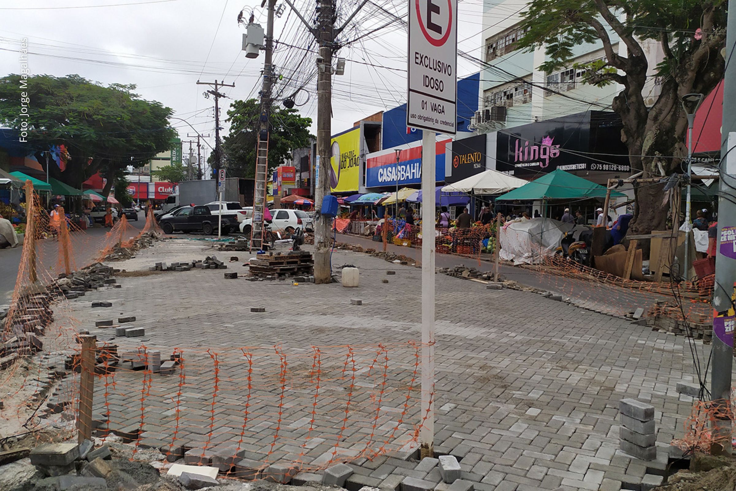 Ampliação de estacionamento e modernização da feira são etapas previstas no projeto.