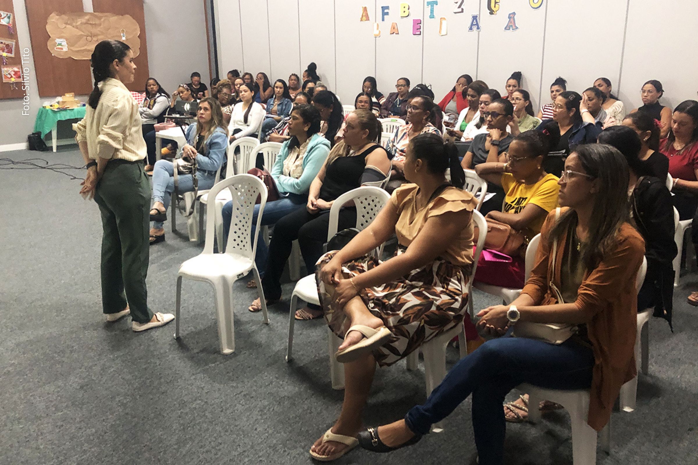 A Secretaria Municipal de Educação reforça que o programa visa à qualificação constante dos professores e ao aperfeiçoamento dos processos de ensino-aprendizagem.