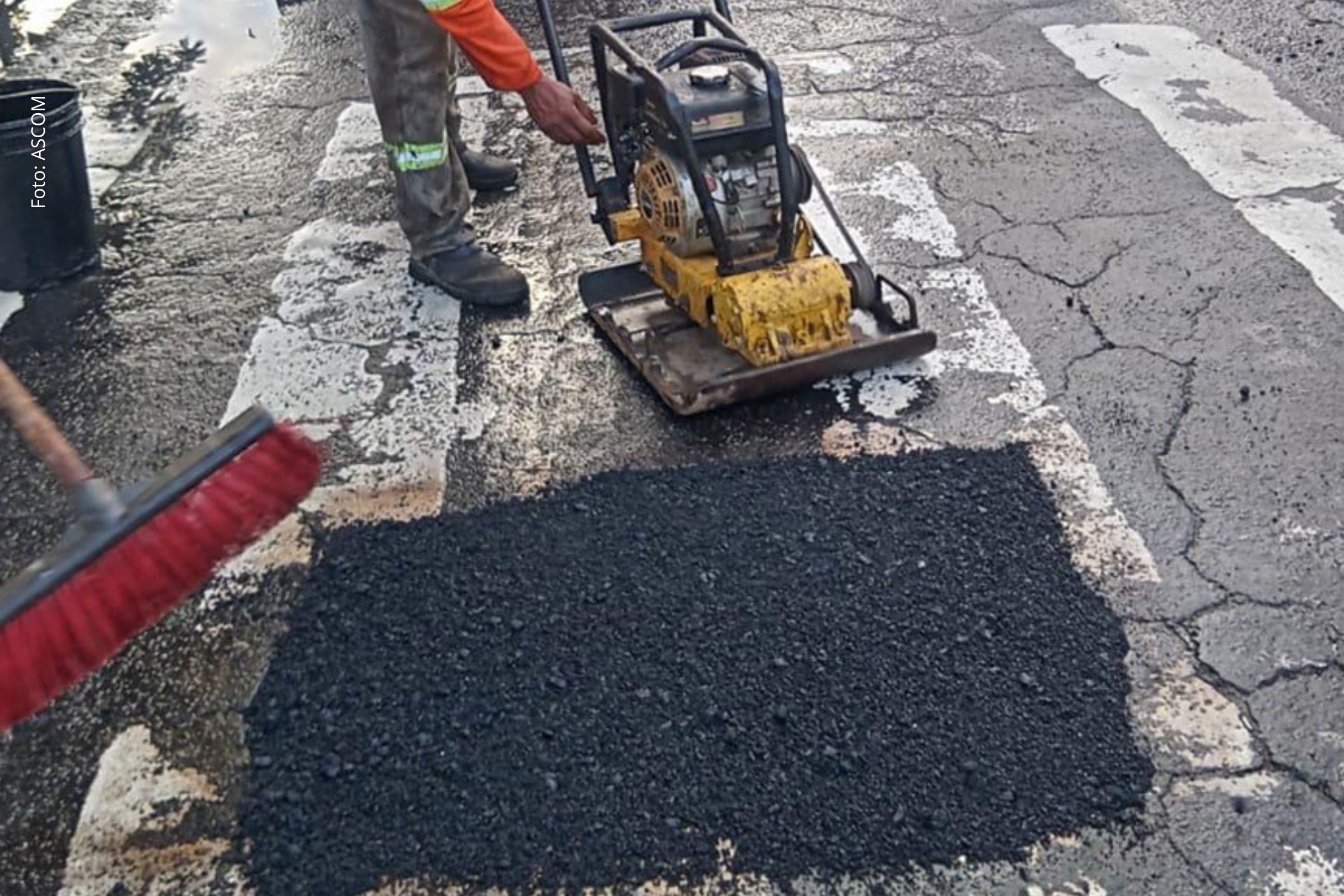 A Superintendência de Operações e Manutenção executa serviços de recuperação de pavimentações afetadas pelas chuvas.