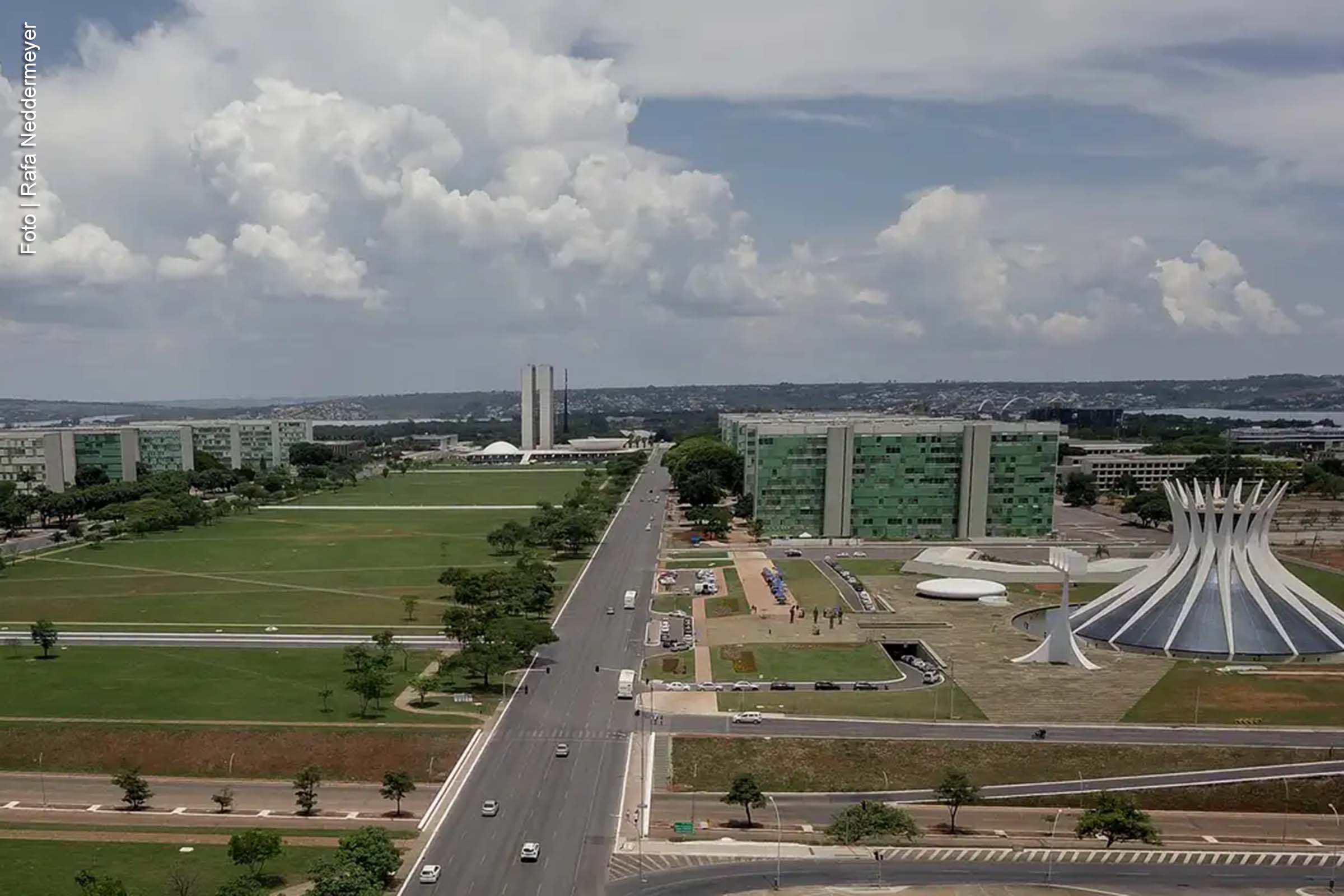 Vagas abrangem níveis superior e médio em órgãos civis e militares; edital está previsto para julho.